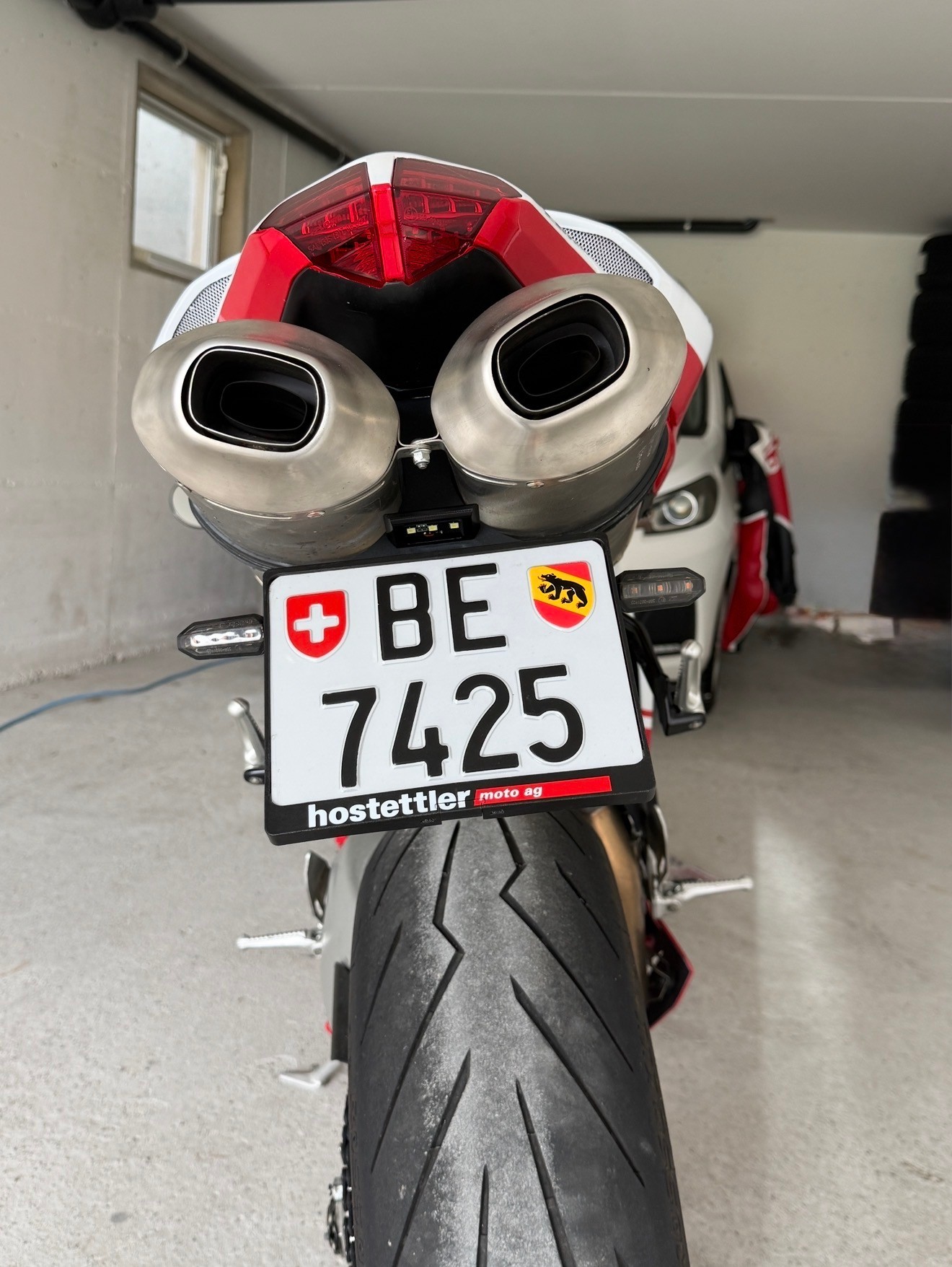 DUCATI 848 Superbike-image-4