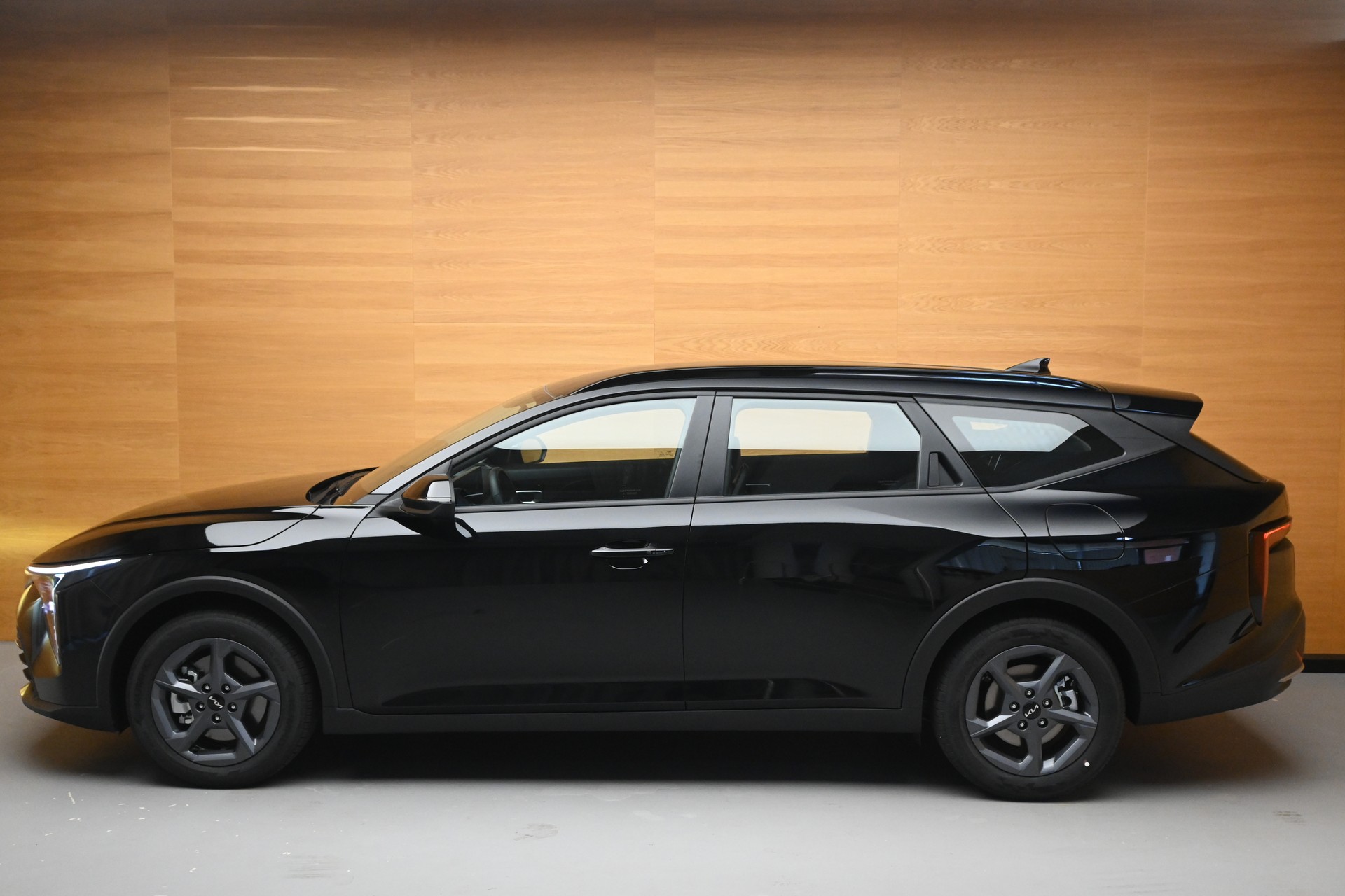 KIA K4 1.6 SW T-GDi Power 7DCT-showroom-element-2