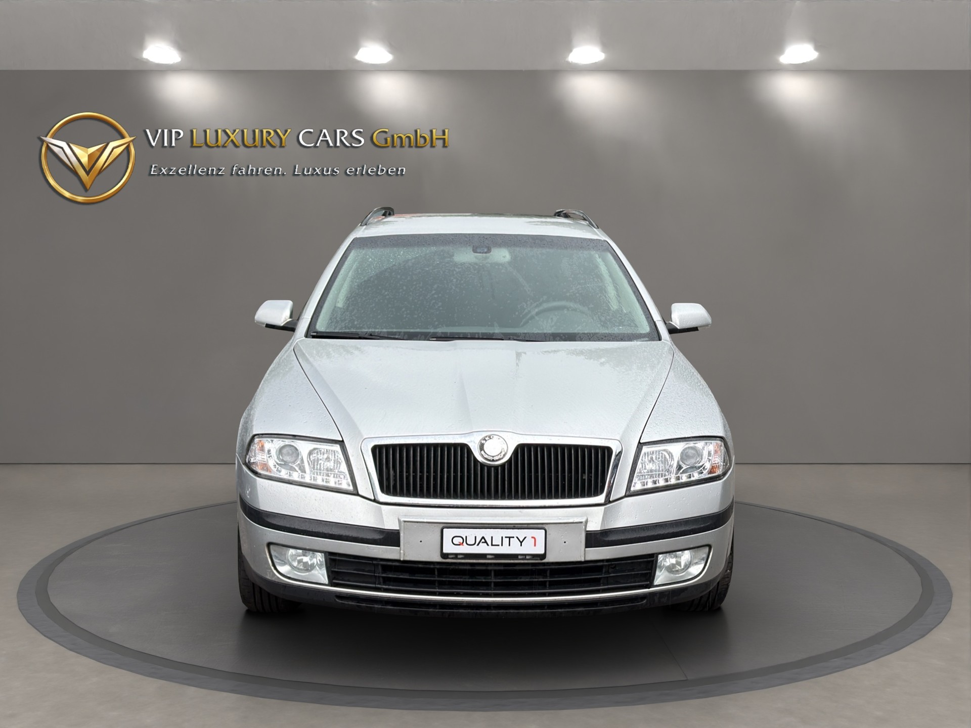 SKODA Octavia 2.0 TDI Elegance-showroom-element-2