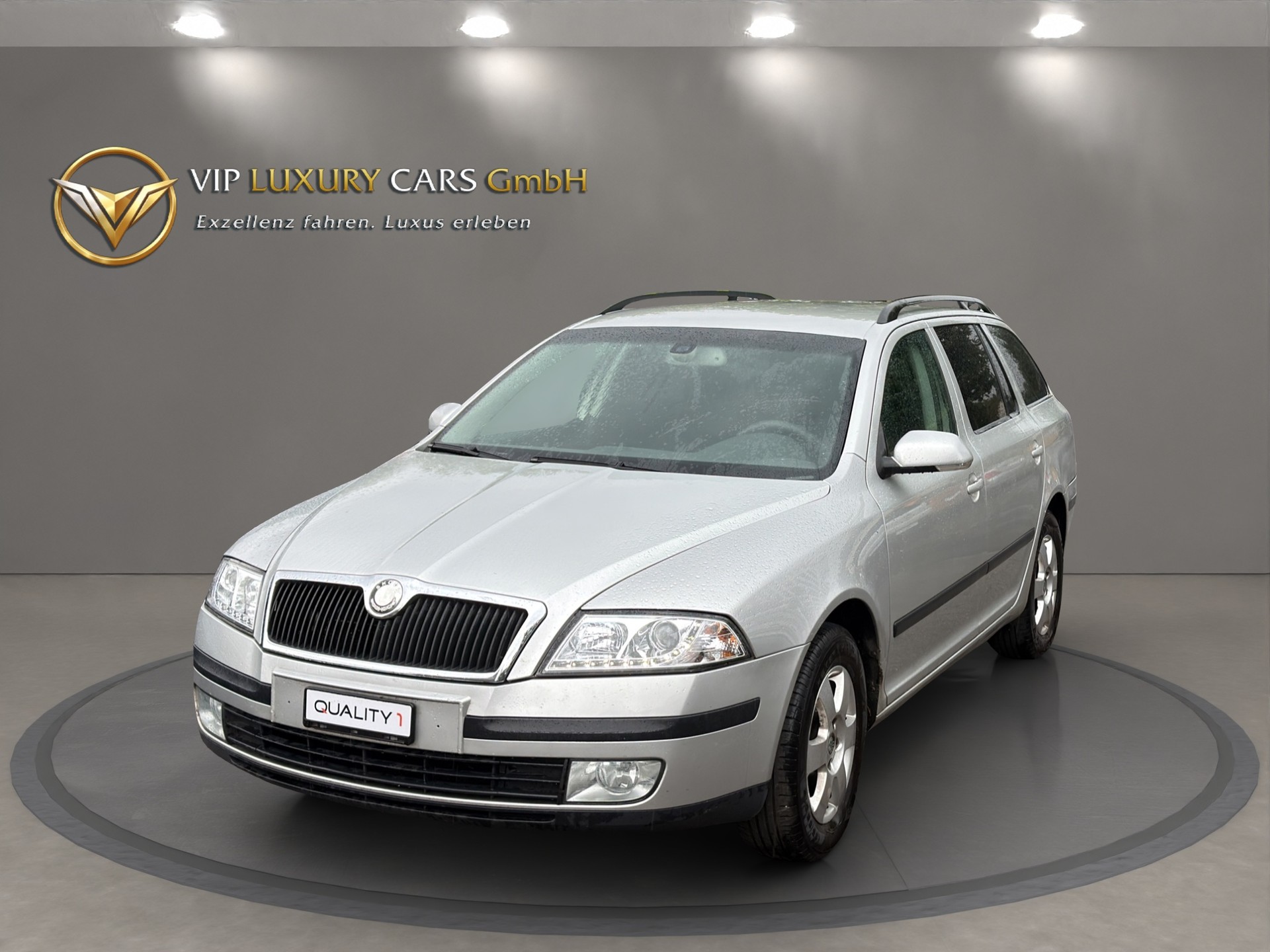 SKODA Octavia 2.0 TDI Elegance-showroom-element-1