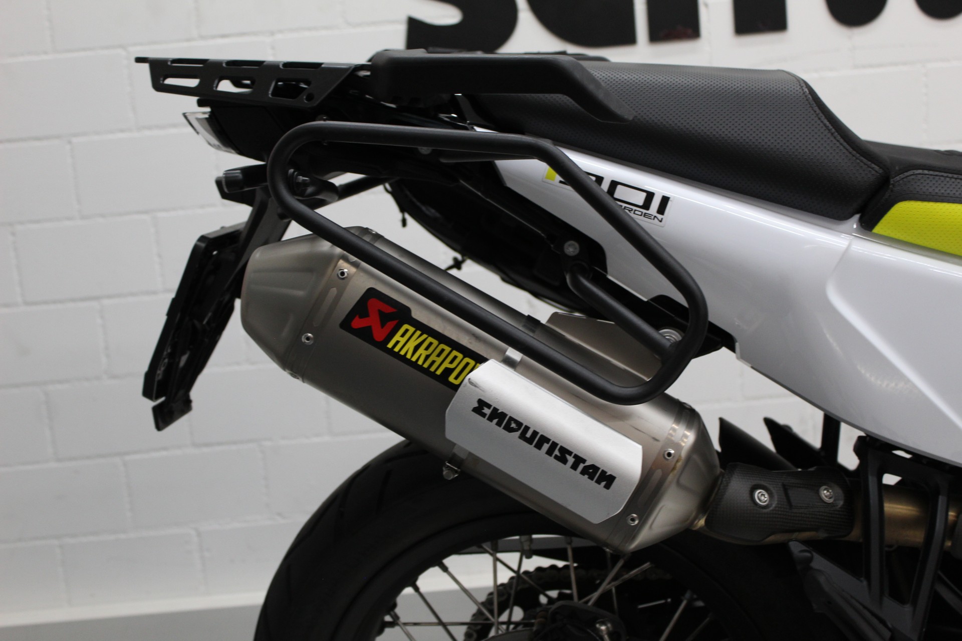 HUSQVARNA Norden 901-image-9
