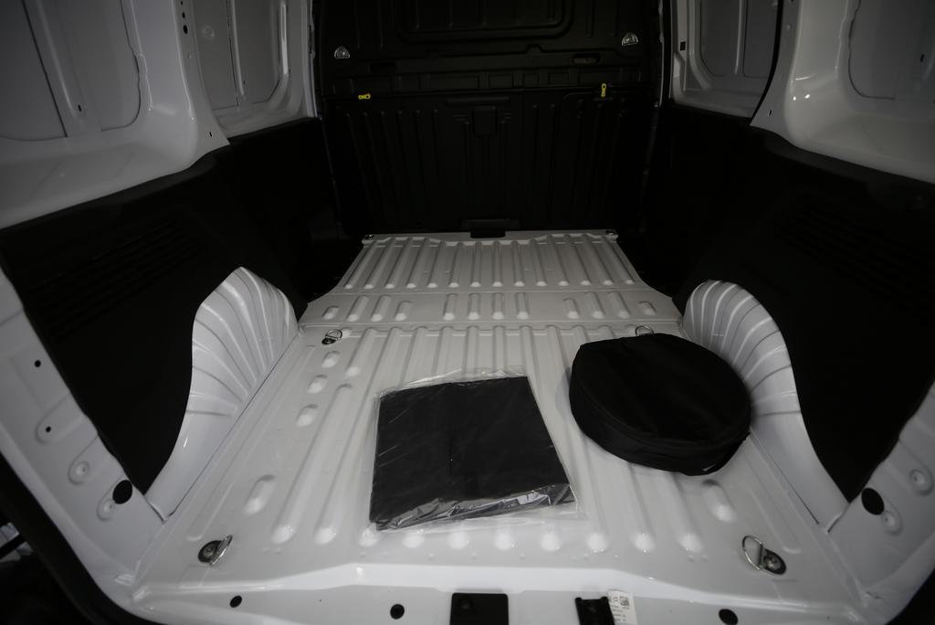 TOYOTA PROACE CITY Van L1 52KWh Active-image-11