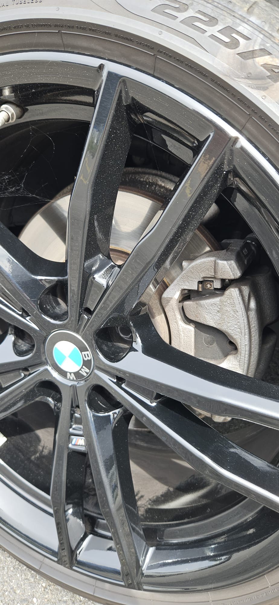 BMW 320d xDrive Touring M Sport Steptronic-image-5