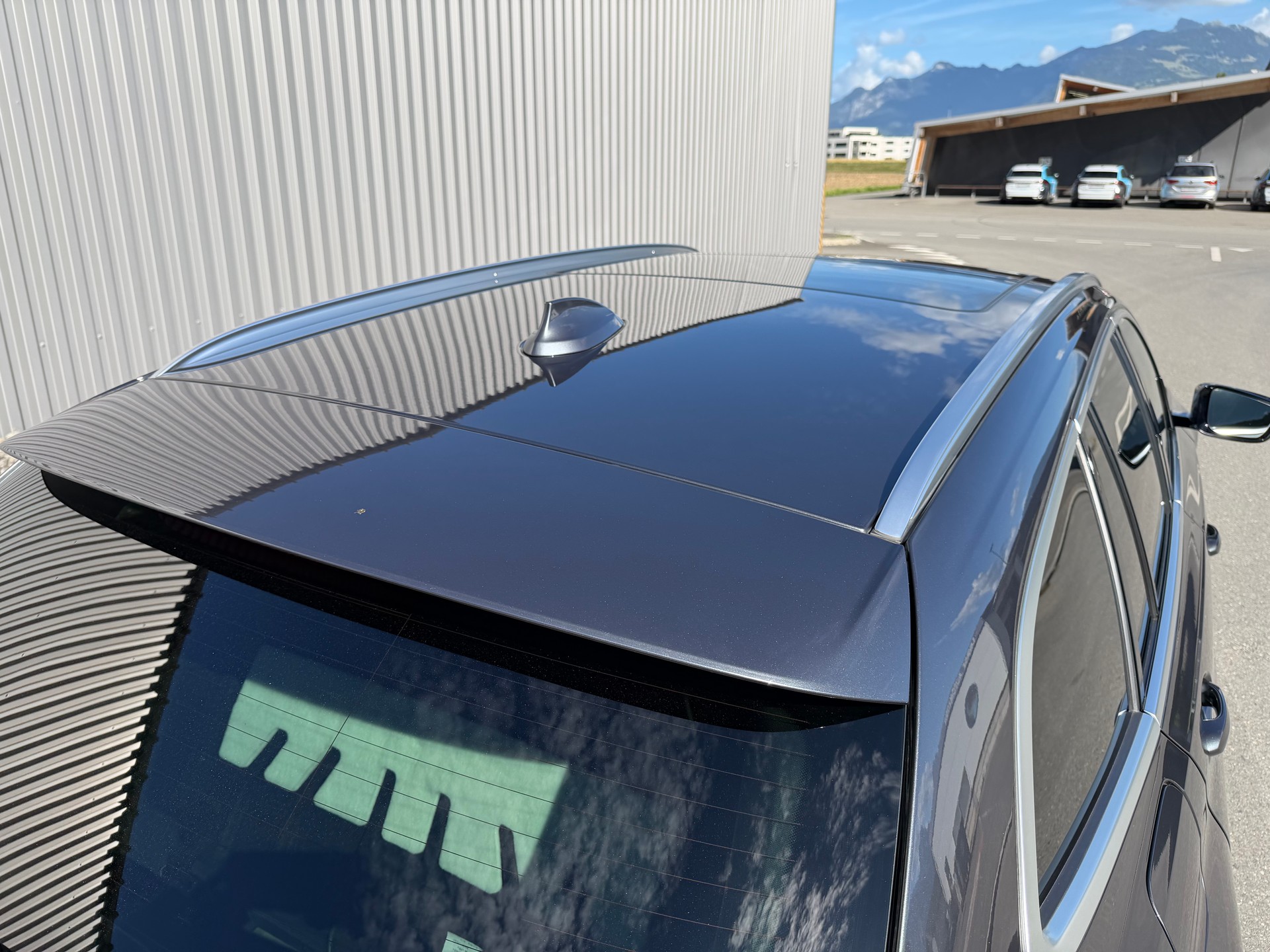 BMW 320d xDrive Touring M Sport Steptronic ATTELAGE 1800kg-image-12