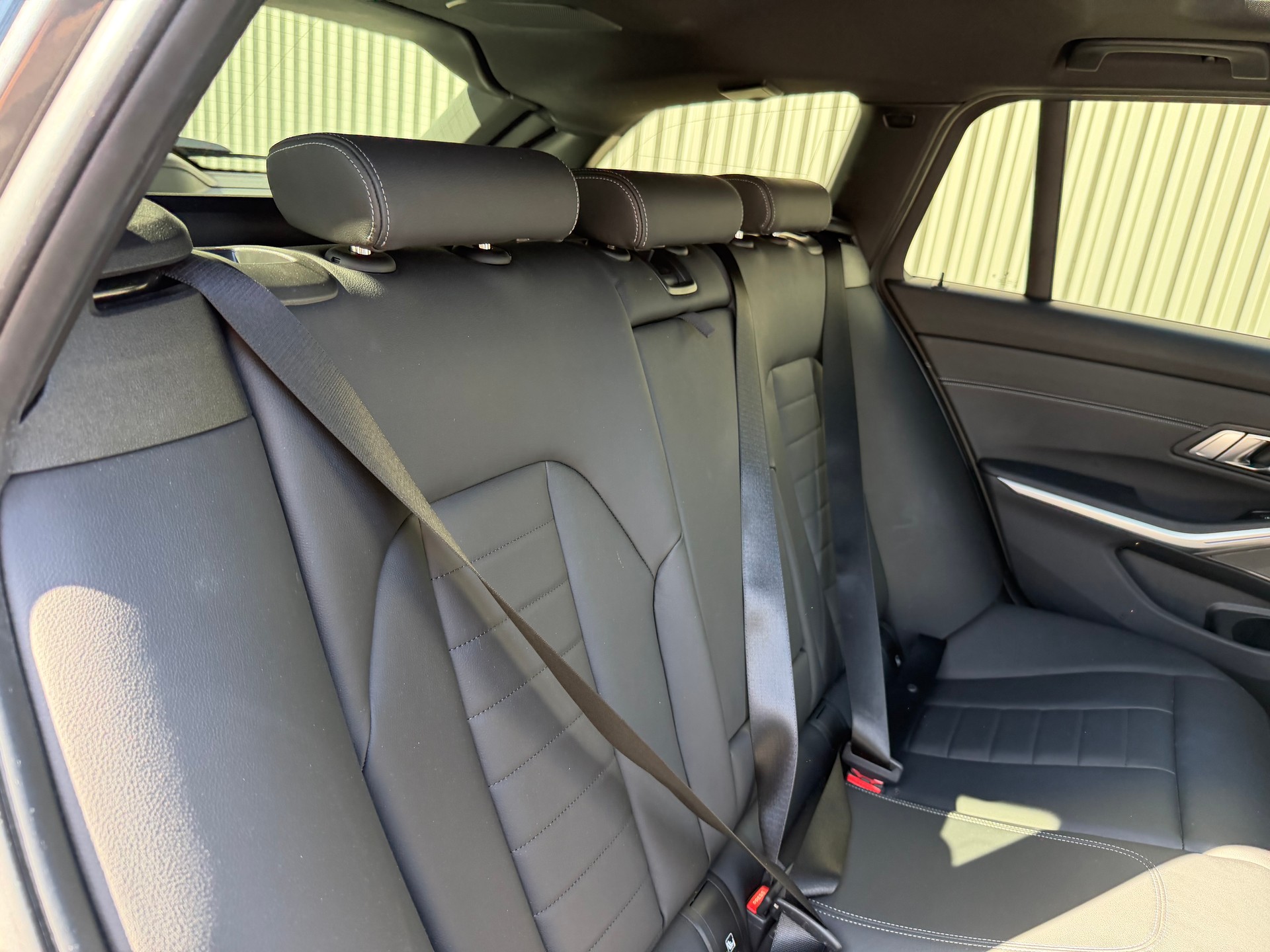 BMW 320d xDrive Touring M Sport Steptronic ATTELAGE 1800kg-image-39