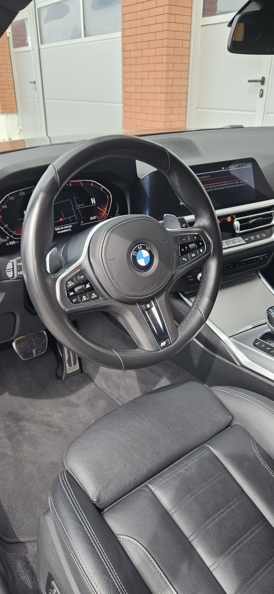 BMW 320d xDrive Touring M Sport Steptronic-image-33