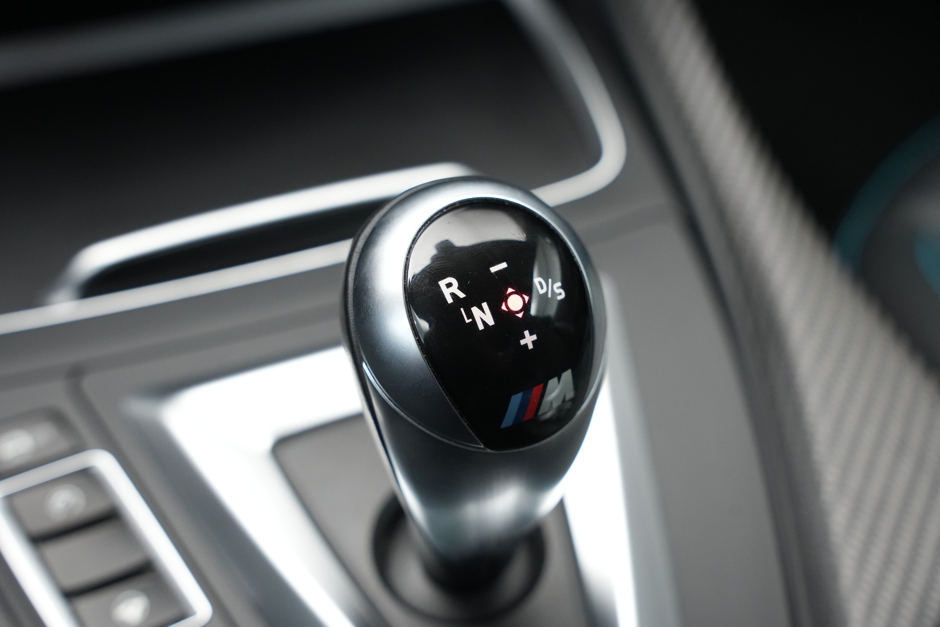 BMW M2 Competition Drivelogic *CH-Fahrzeug* *Hockenheimsilber*-image-26