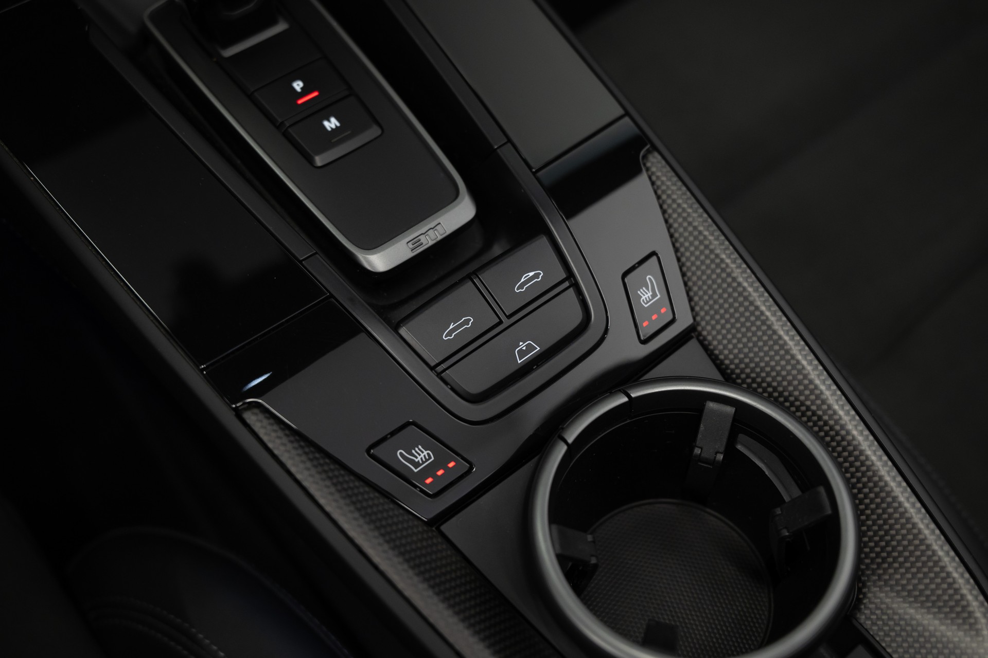 PORSCHE 911 Carrera GTS Cabriolet PDK-image-25