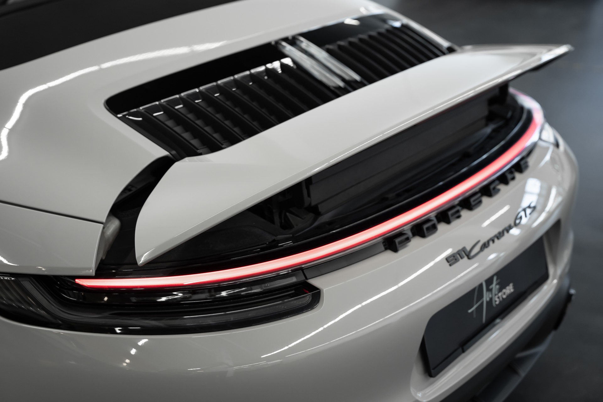 PORSCHE 911 Carrera GTS Cabriolet PDK-image-31