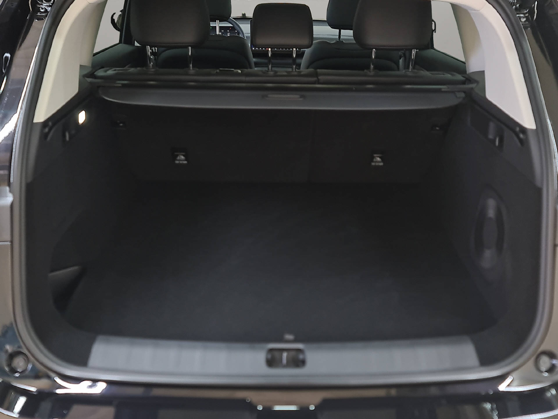 LEAPMOTOR C10 EV AWD 598 PS-image-13