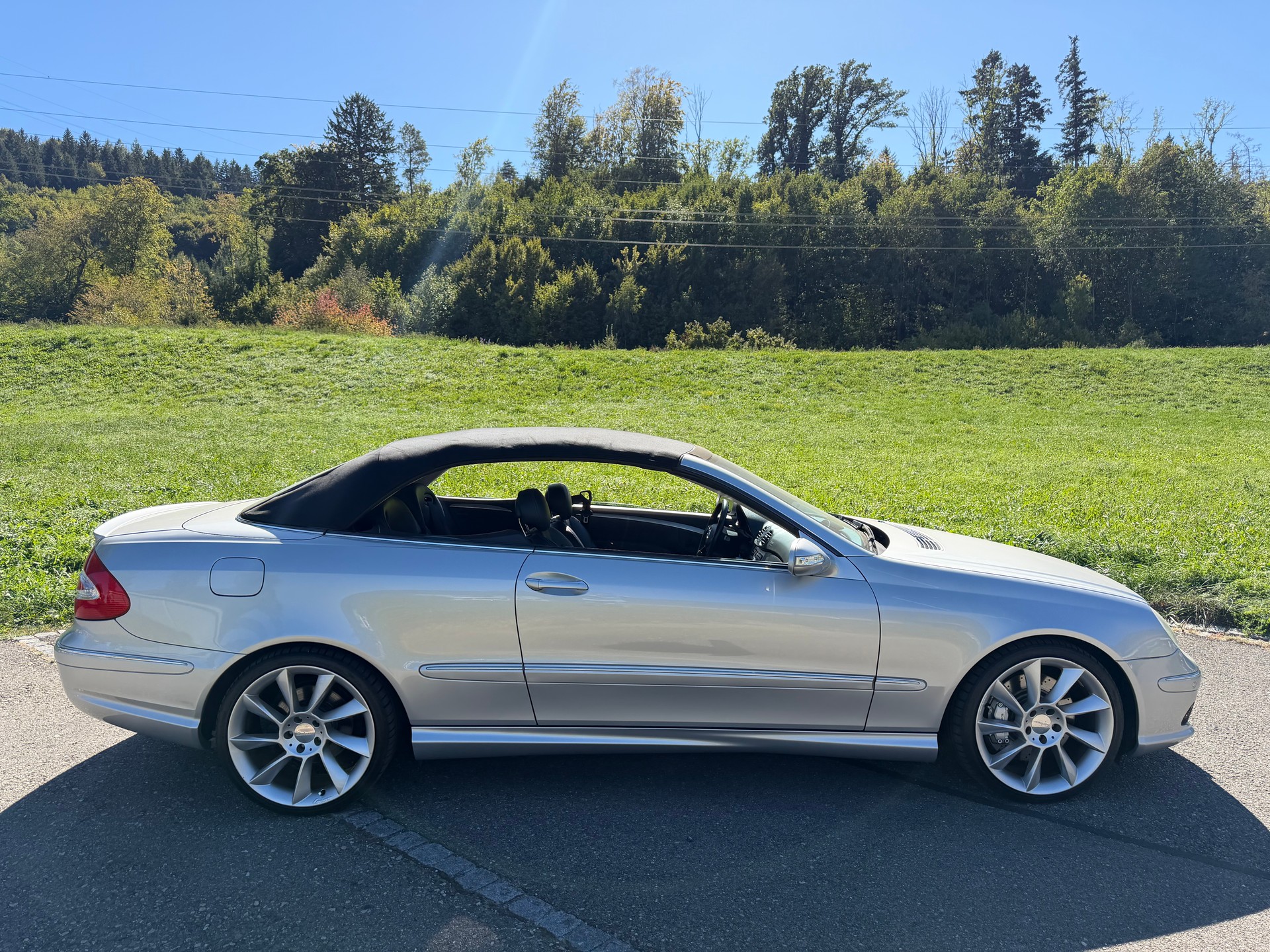 MERCEDES-BENZ CABRIO "CLK 55 AMG" AVANTGARDE AUTOMAT. TOP ZUSTAND !! KULT FAHRZEUG. AB MFK VOLL OPTIONEN !! LORINSER RÄDER.-image-12