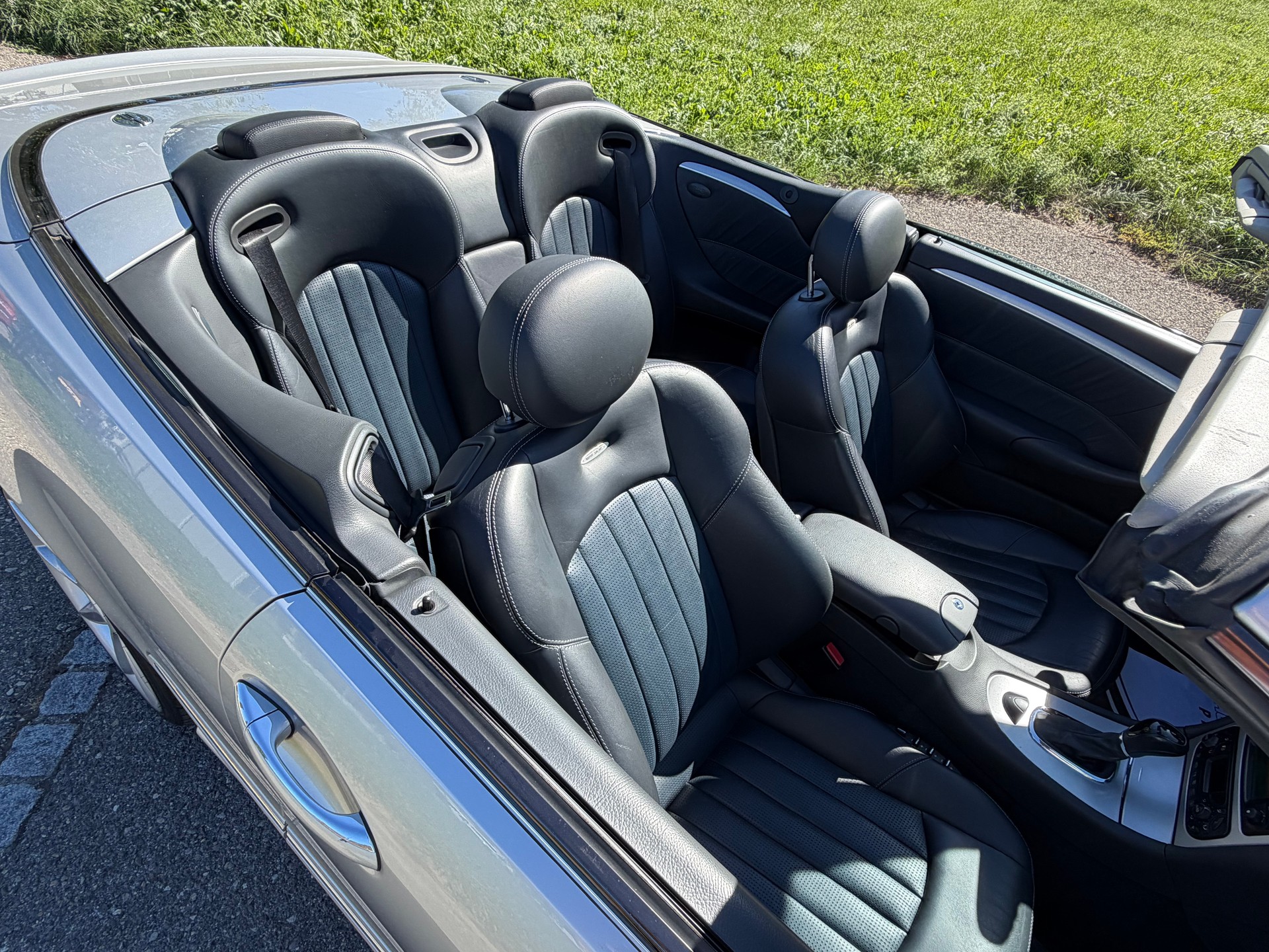MERCEDES-BENZ CABRIO "CLK 55 AMG" AVANTGARDE AUTOMAT. TOP ZUSTAND !! KULT FAHRZEUG. AB MFK VOLL OPTIONEN !! LORINSER RÄDER.-image-4