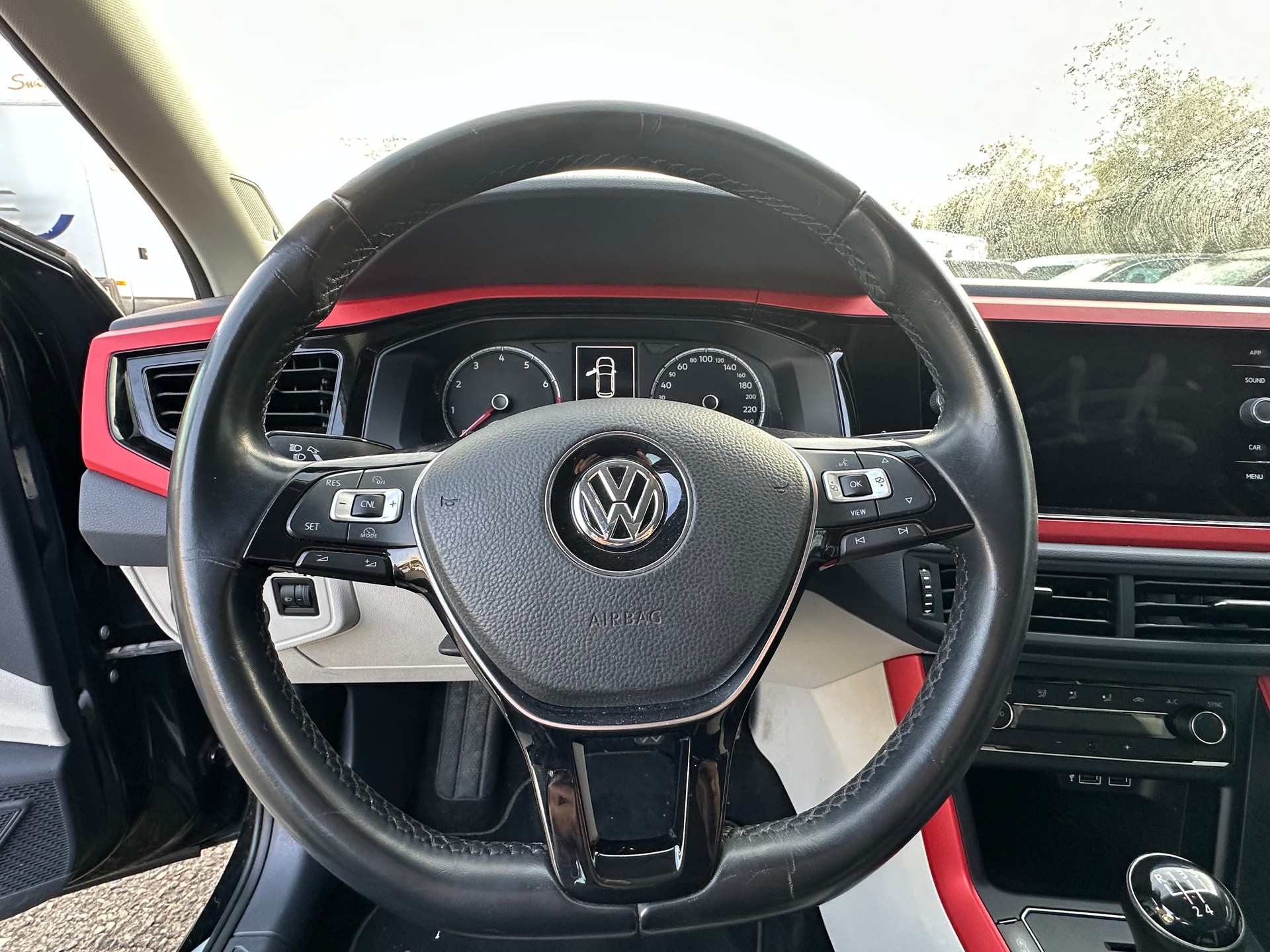 VW Polo 1.0 BMT Beats-image-16