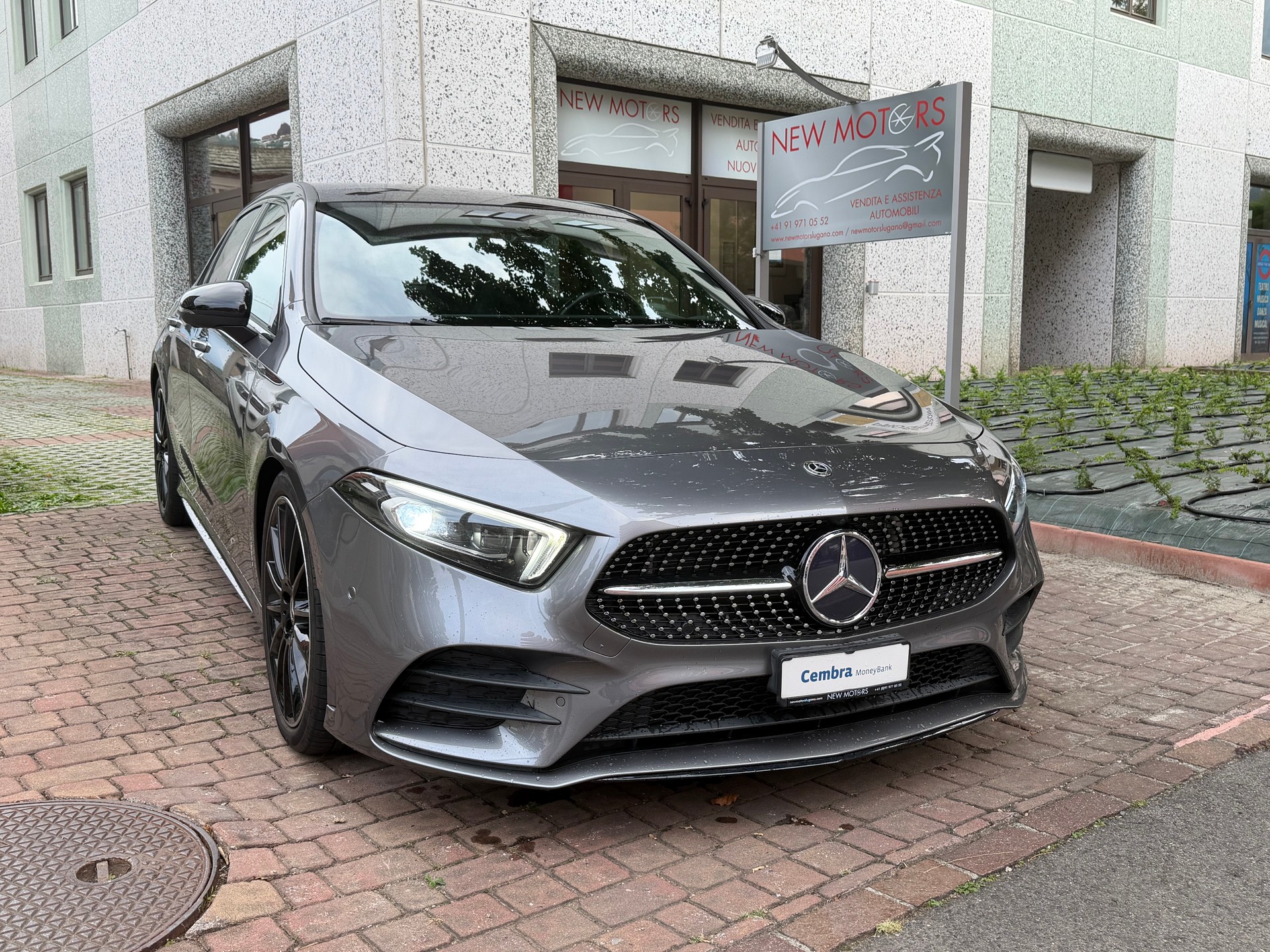 MERCEDES-BENZ A 200 AMG Line 7G-DCT