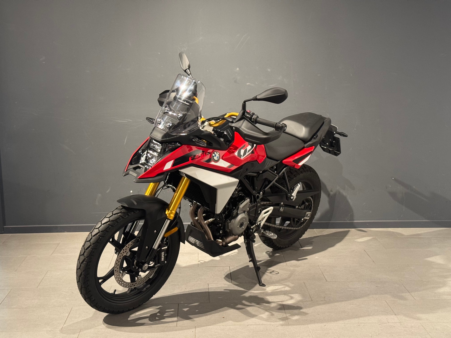 BMW F 450 GS-image-2