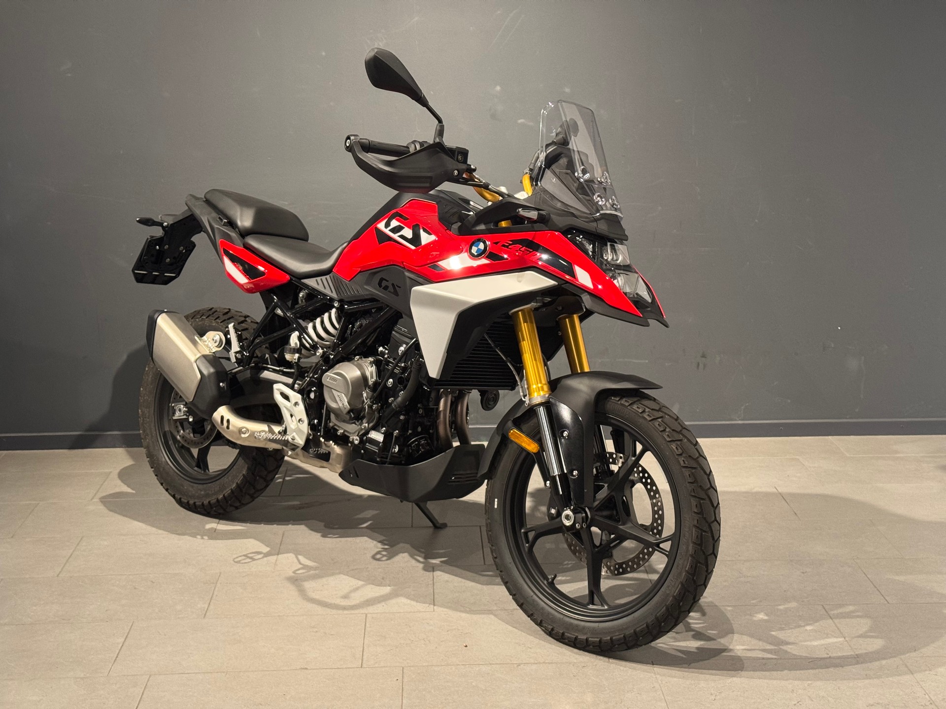 BMW F 450 GS-image-1