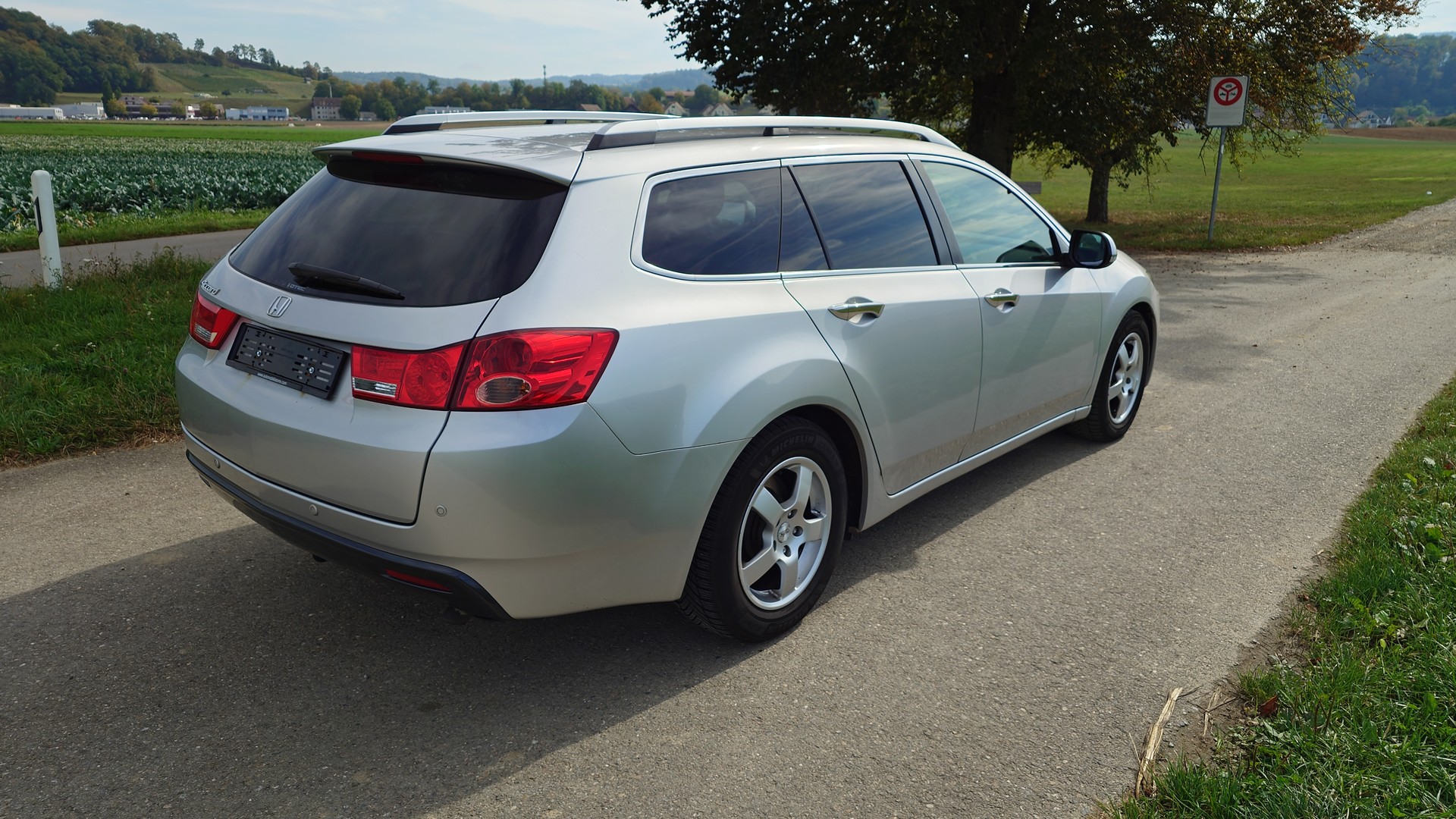 HONDA Accord Tourer 2.2 i-CTDi Executive-image-6