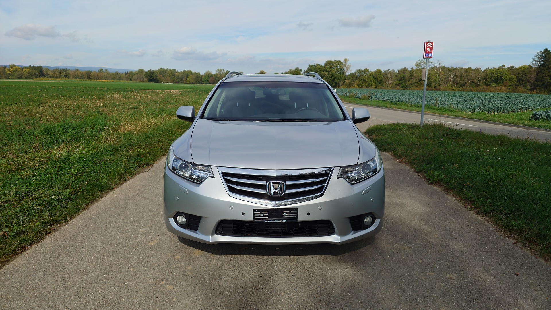 HONDA Accord Tourer 2.2 i-CTDi Executive-image-9
