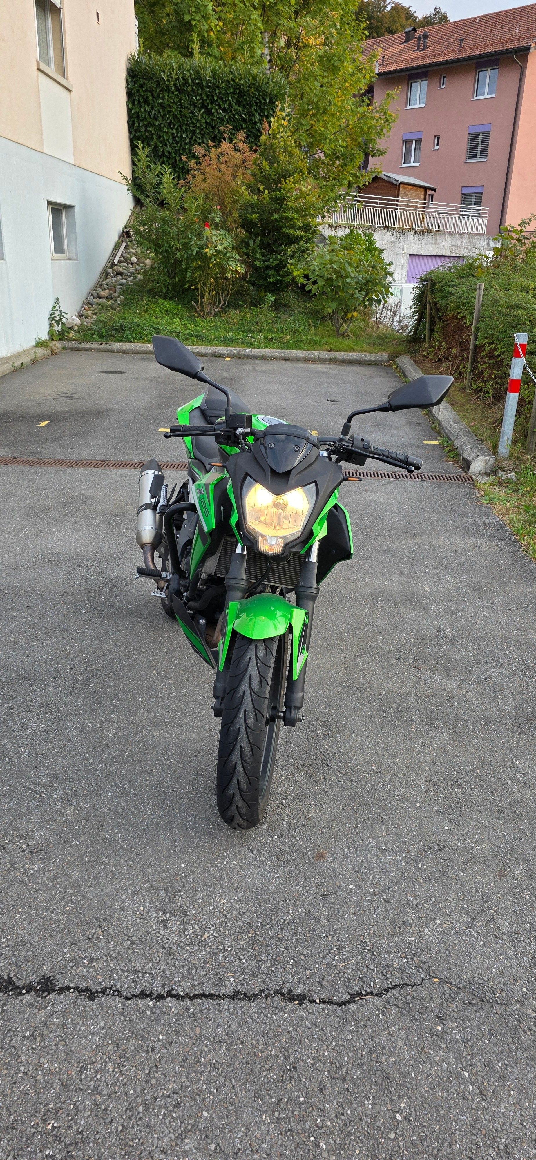 KAWASAKI Z 125 ABS-image-3