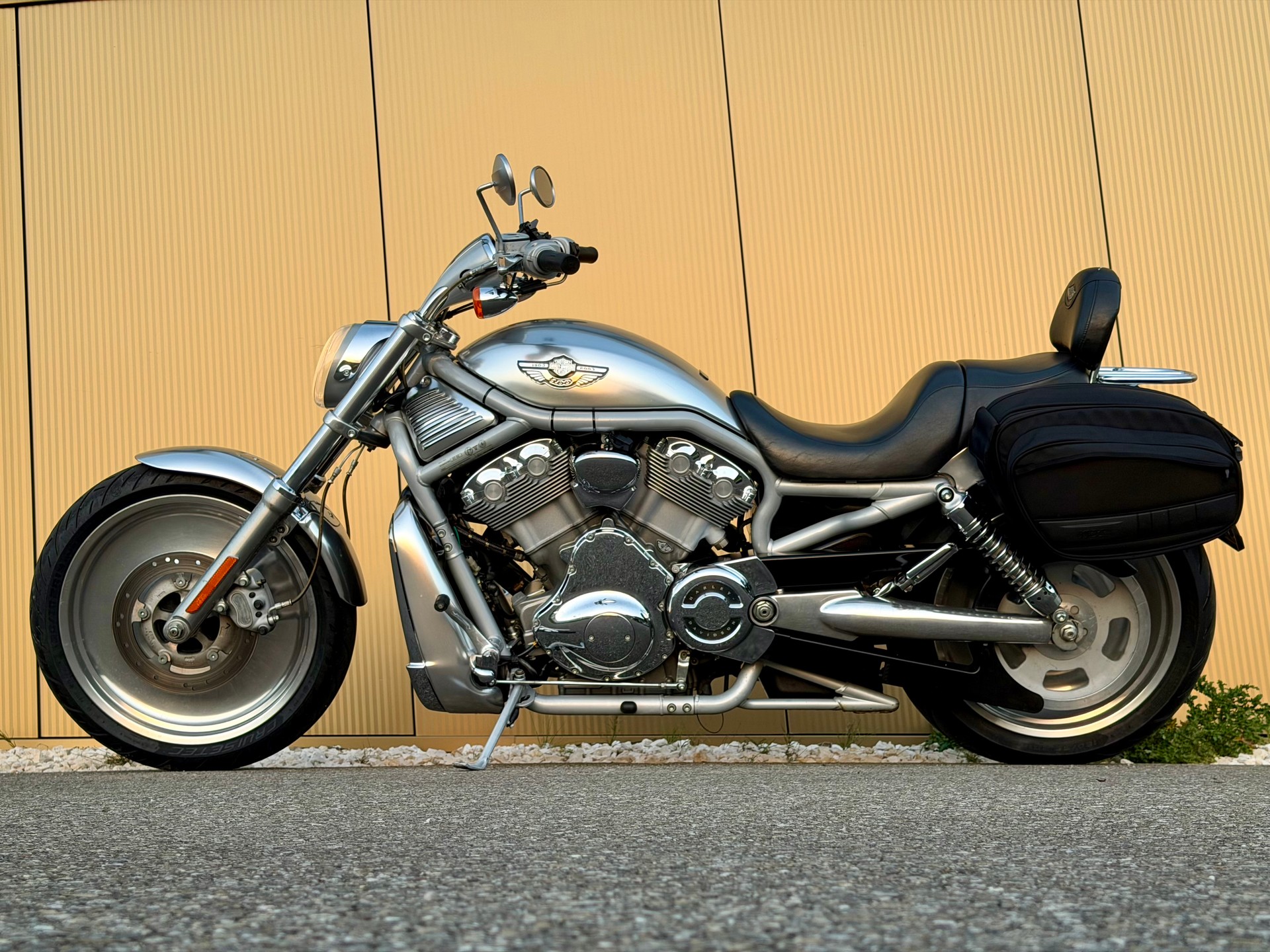 HARLEY-DAVIDSON VRSCA V-Rod 1200-image-10