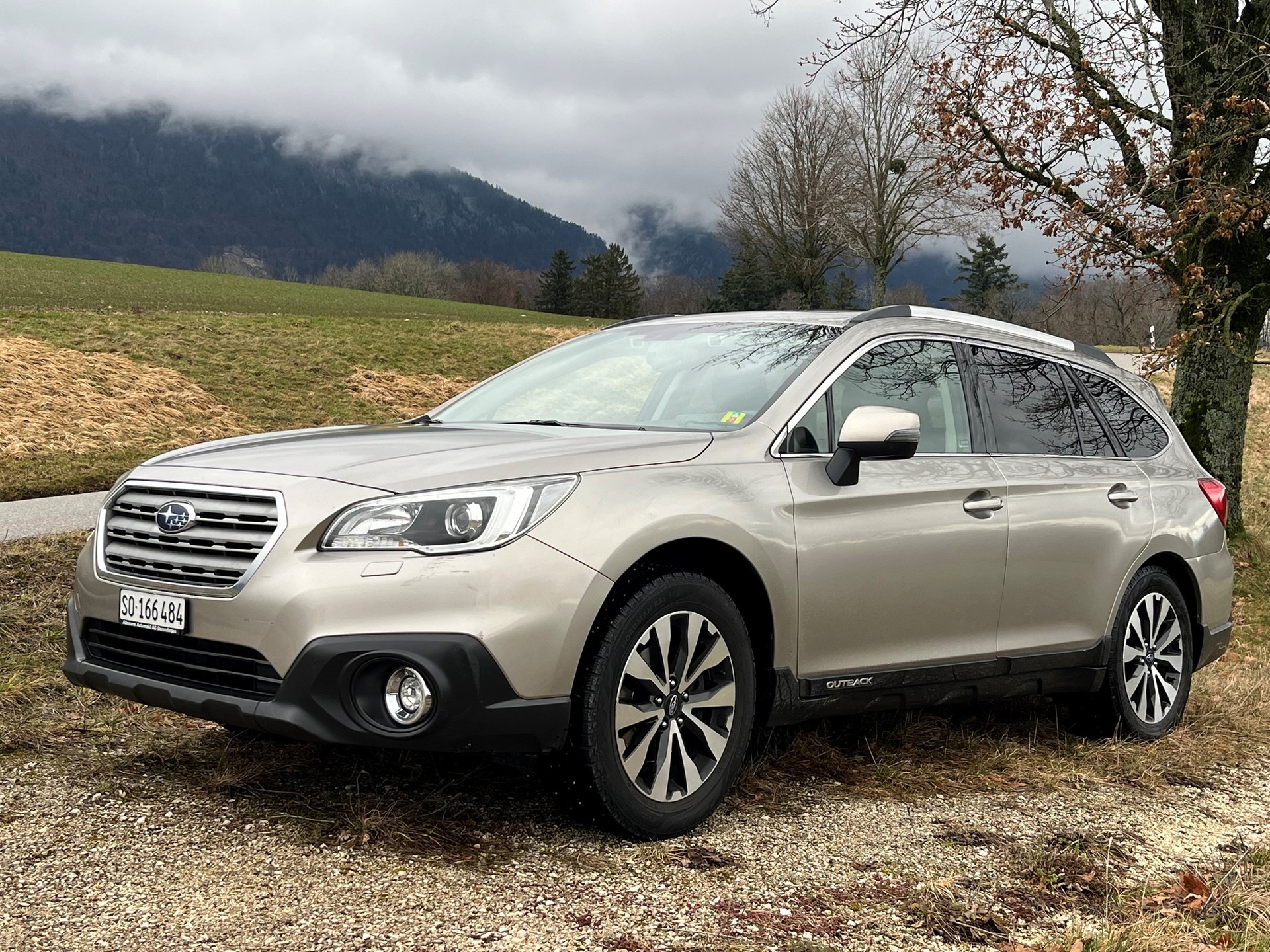 SUBARU Outback 2.5i Swiss AWD Lineartronic-image-1