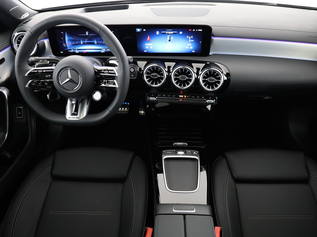 MERCEDES-BENZ CLA Shooting Brake 35 AMG 4Matic 8G-DCT-image-4