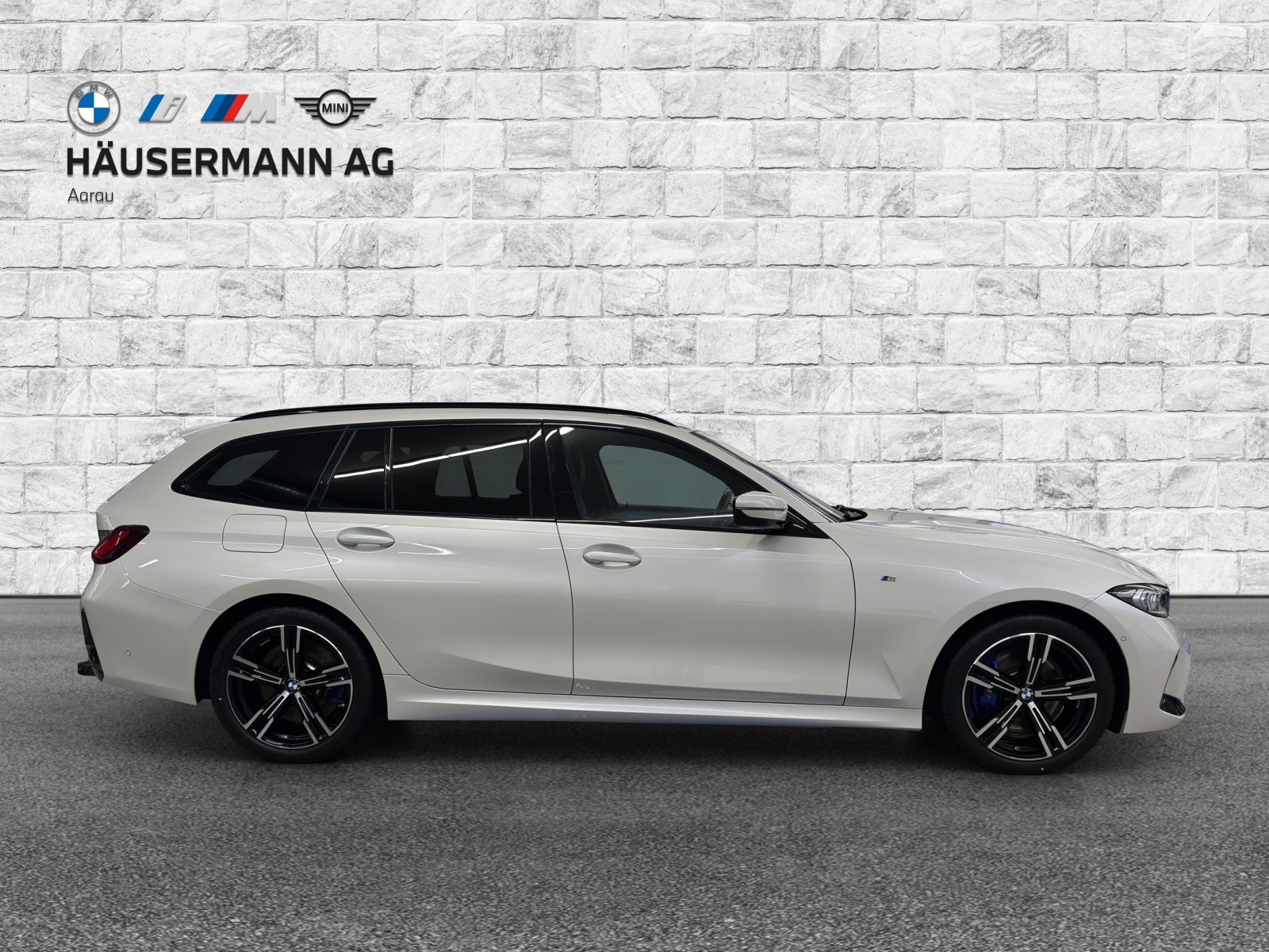 BMW 320d xDr 48V Tour M Sport-showroom-element-3