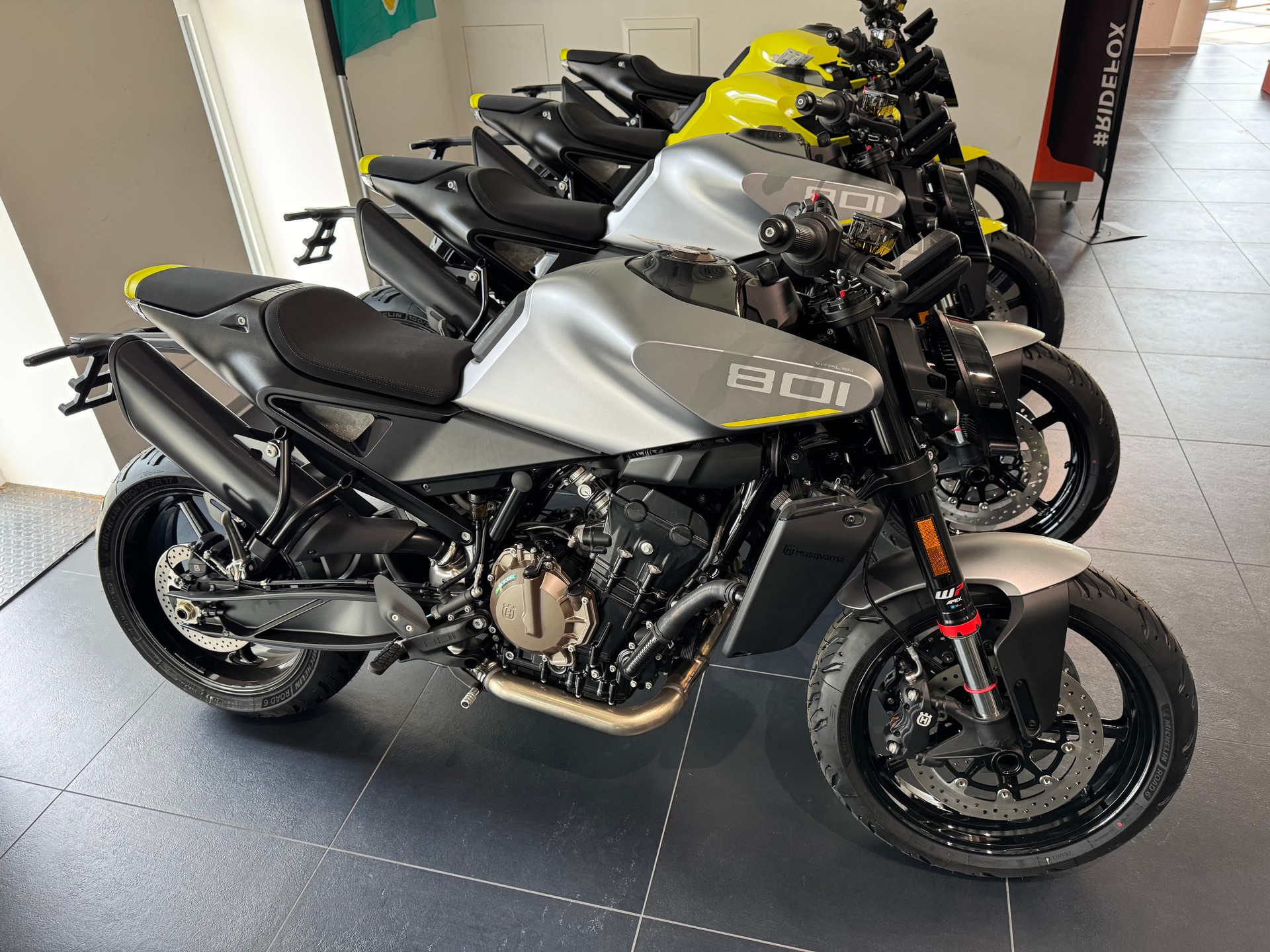 HUSQVARNA VITPILEN 801 L-image-4