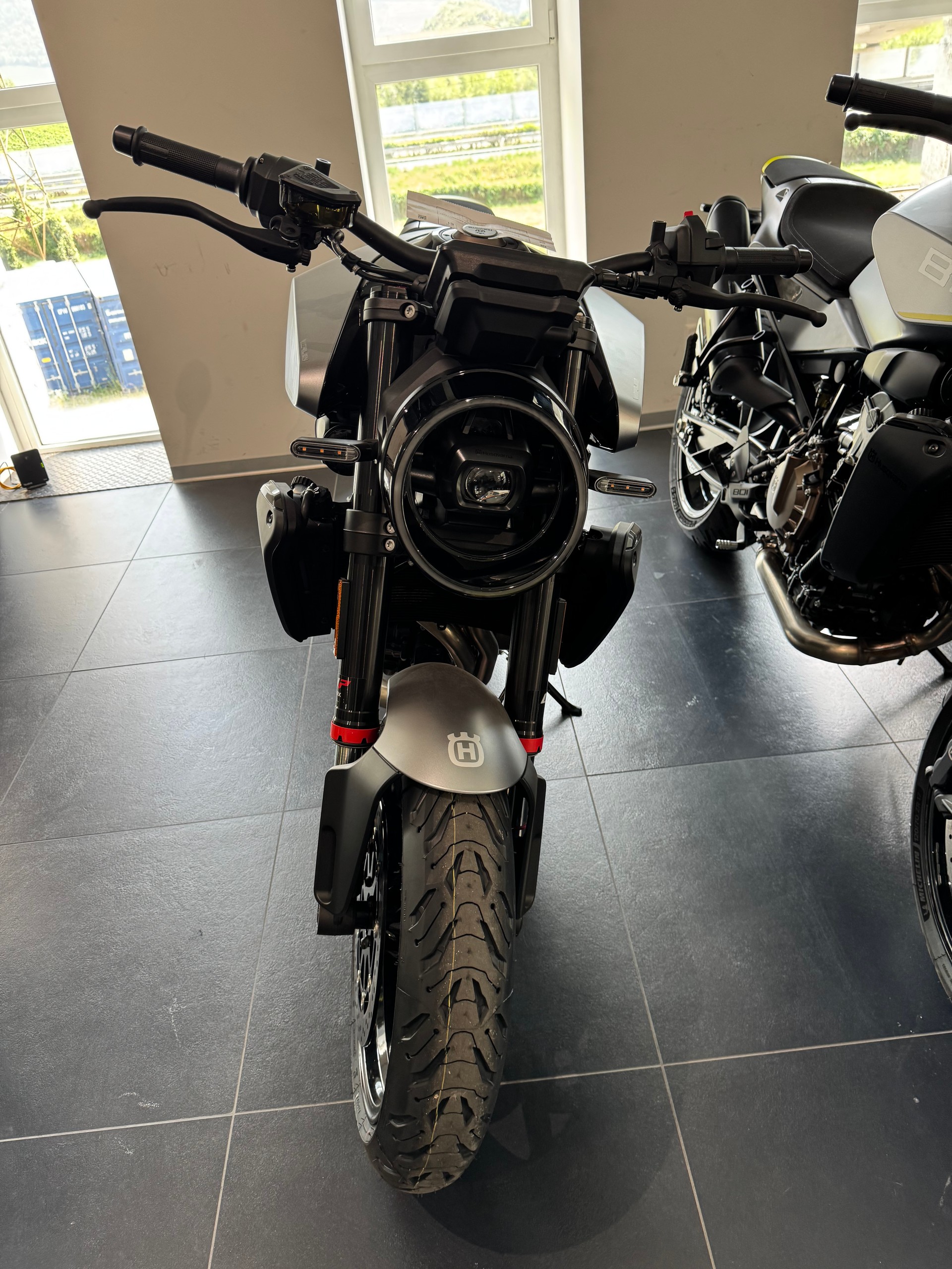 HUSQVARNA VITPILEN 801 L-image-3