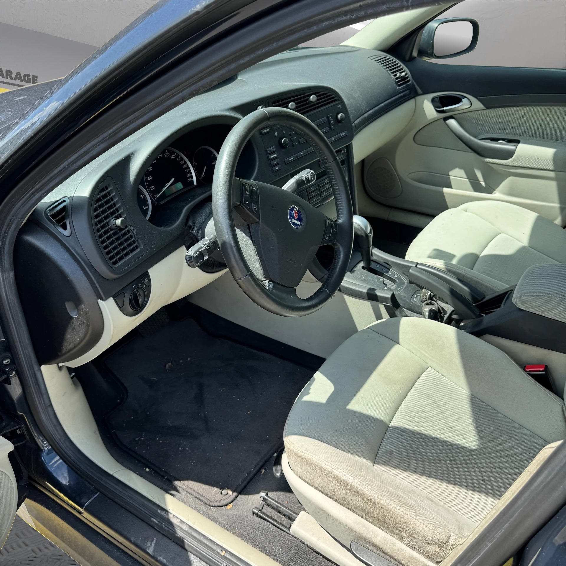 SAAB 9-3 1.9 TiD Vector-image-10