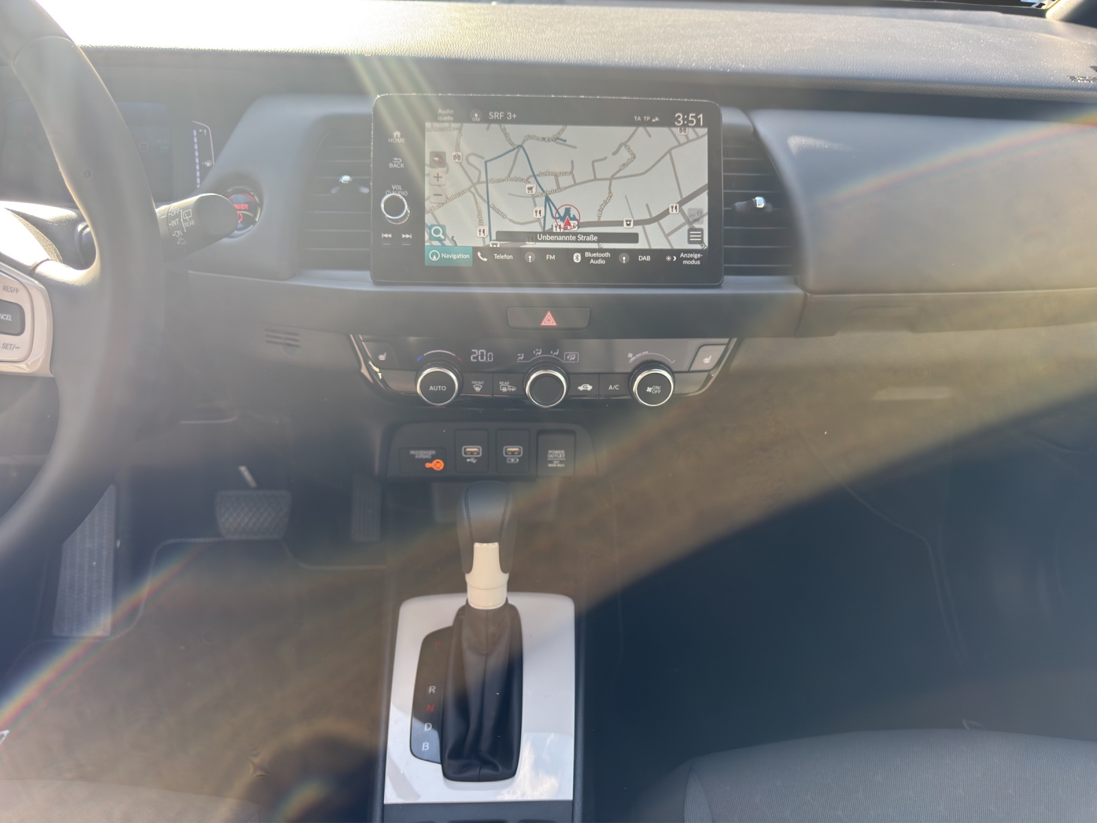 HONDA Jazz 1.5 i-MMD Elegance-image-10