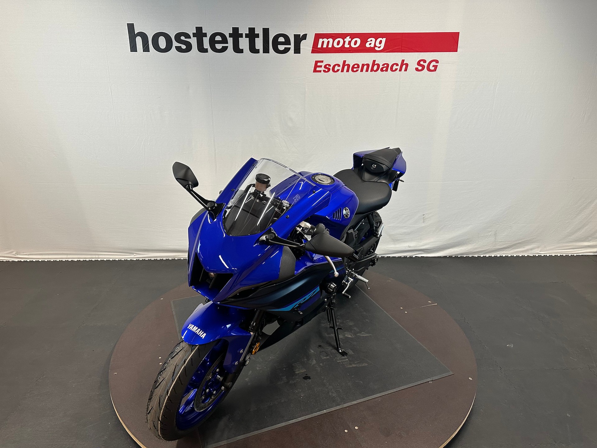 YAMAHA R7-image-2