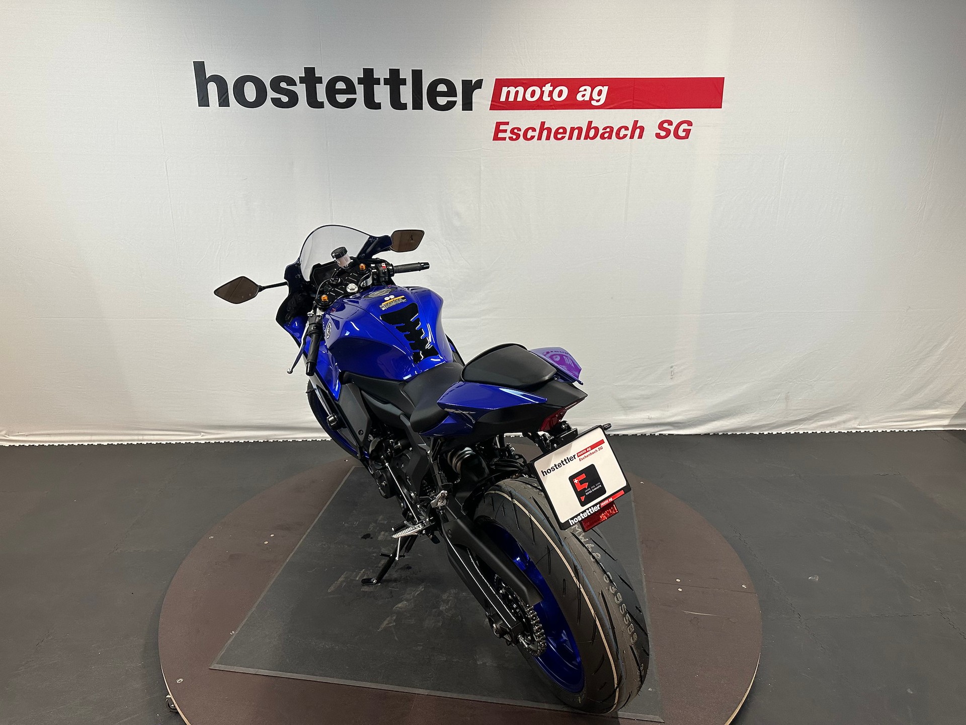 YAMAHA R7-image-4