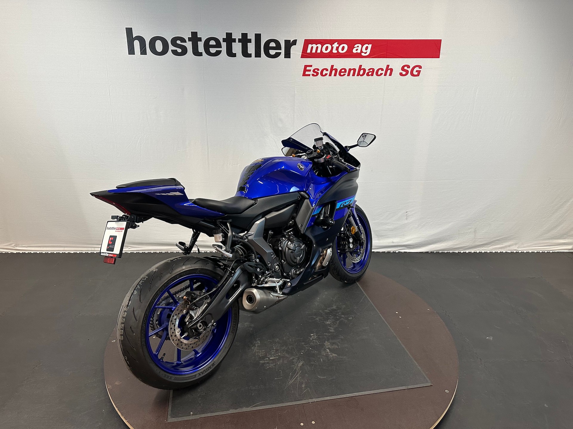 YAMAHA R7-image-5