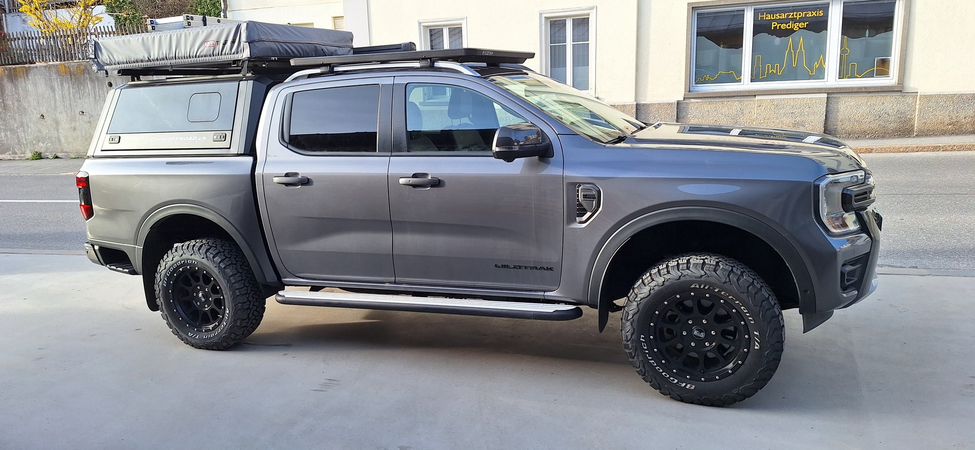 FORD Ranger Wildtrak 2.0 Eco Blue e-4WD Automat-image-2