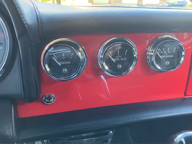 ALFA ROMEO 1750 Veloce-image-10