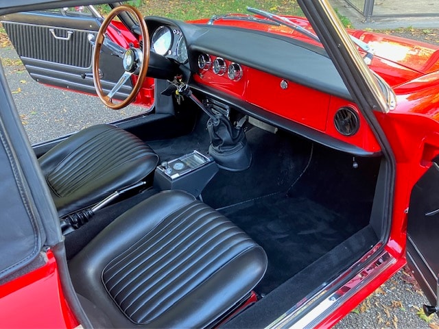 ALFA ROMEO 1750 Veloce-image-9