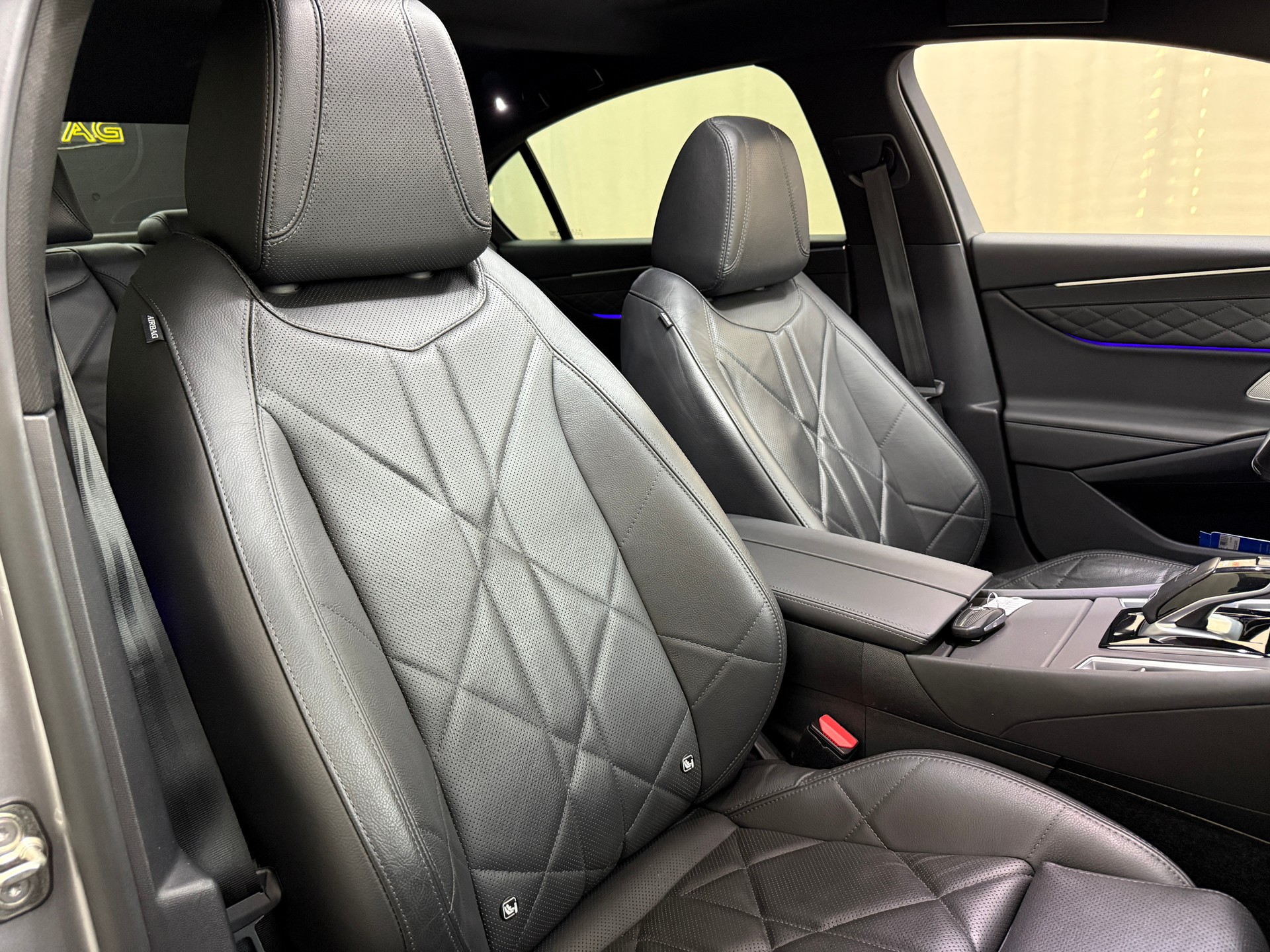 DS AUTOMOBILES DS 9 1.6 E-TENSE 225 Rivoli + e-EAT8-image-13
