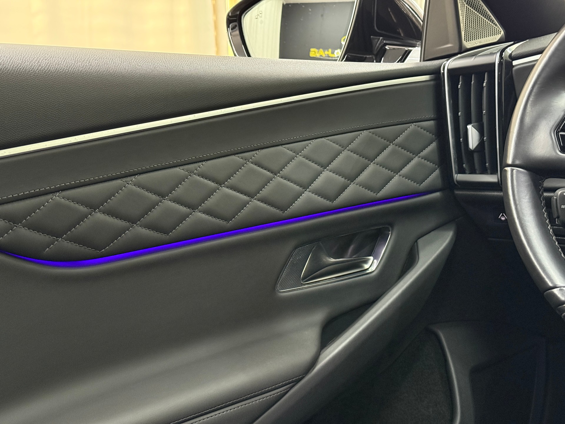 DS AUTOMOBILES DS 9 1.6 E-TENSE 225 Rivoli + e-EAT8-image-18