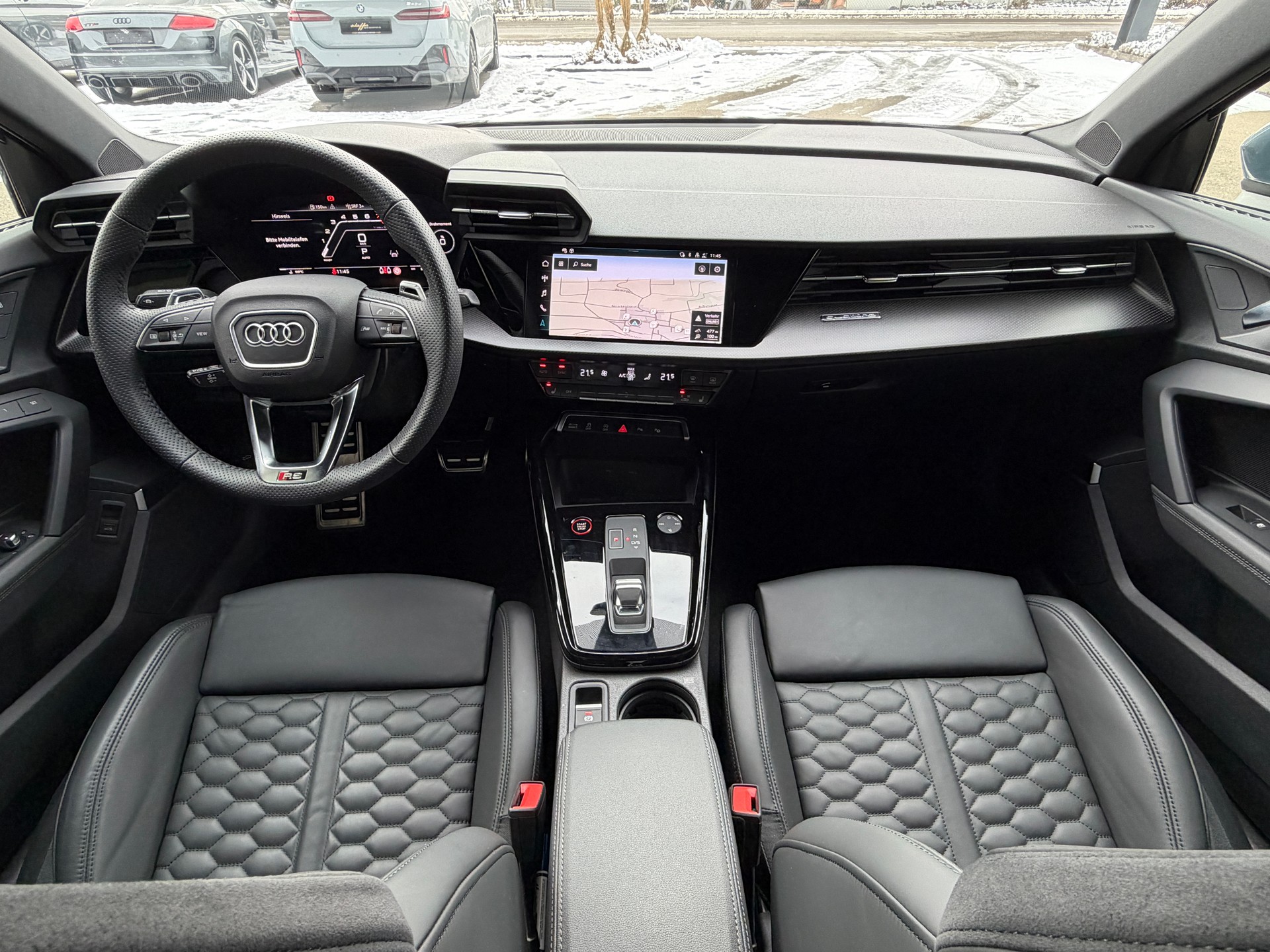 AUDI RS3 Sportback 2.5 TSI quattro S-tronic-image-22