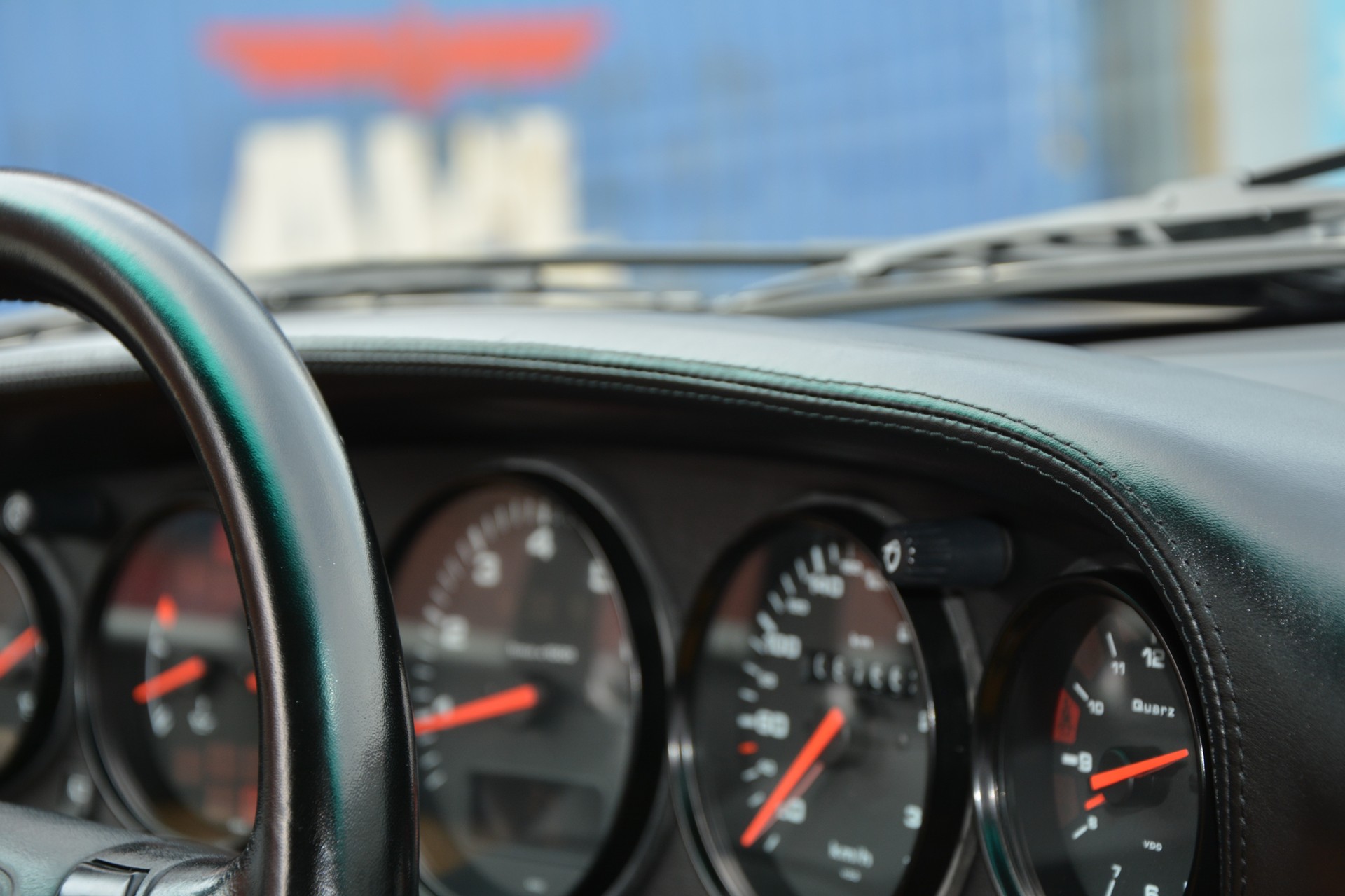 PORSCHE 911 Coupé 3.6 Turbo-image-21
