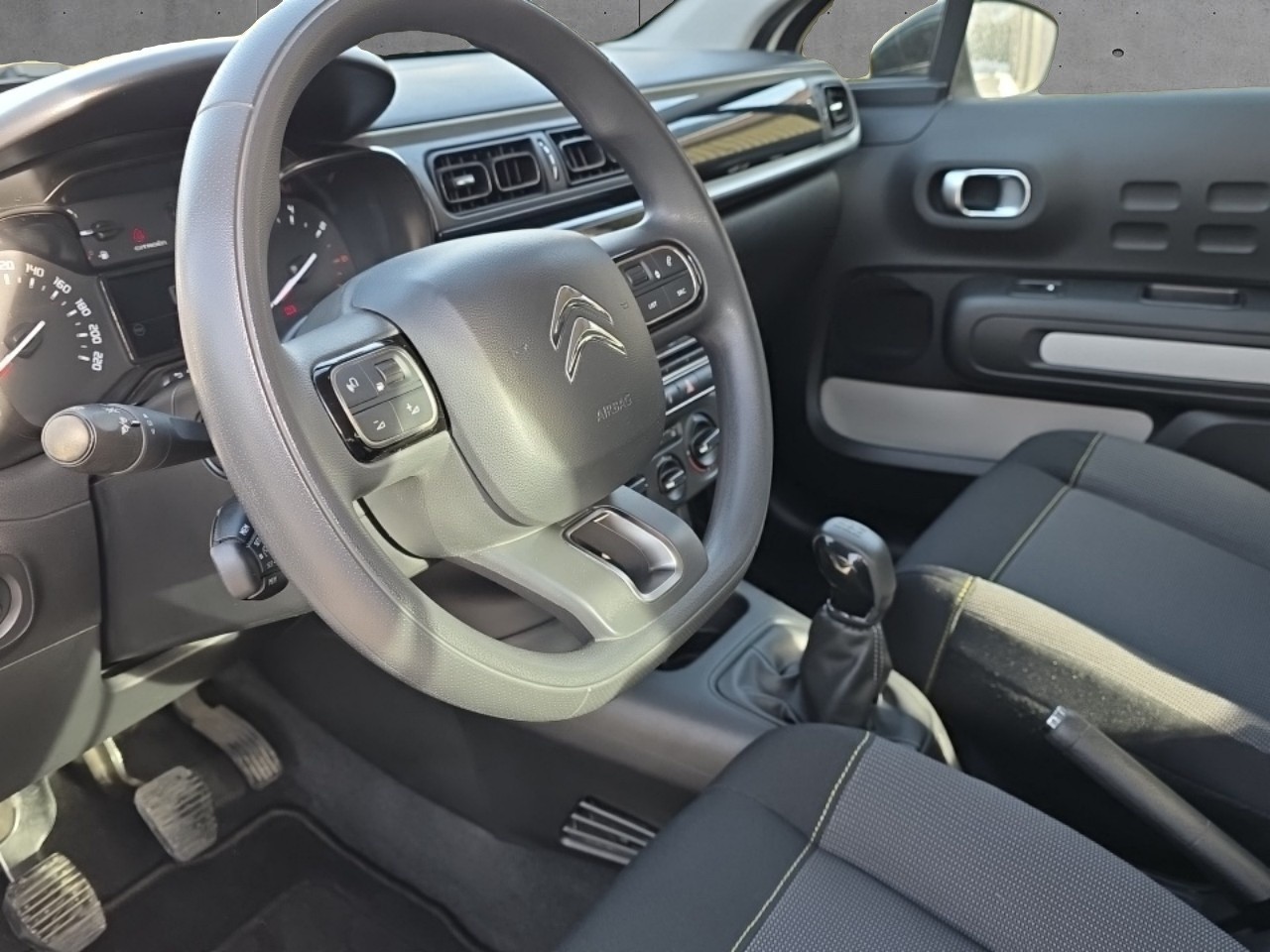CITROEN C3 1.2i PureTech Feel-showroom-element-2