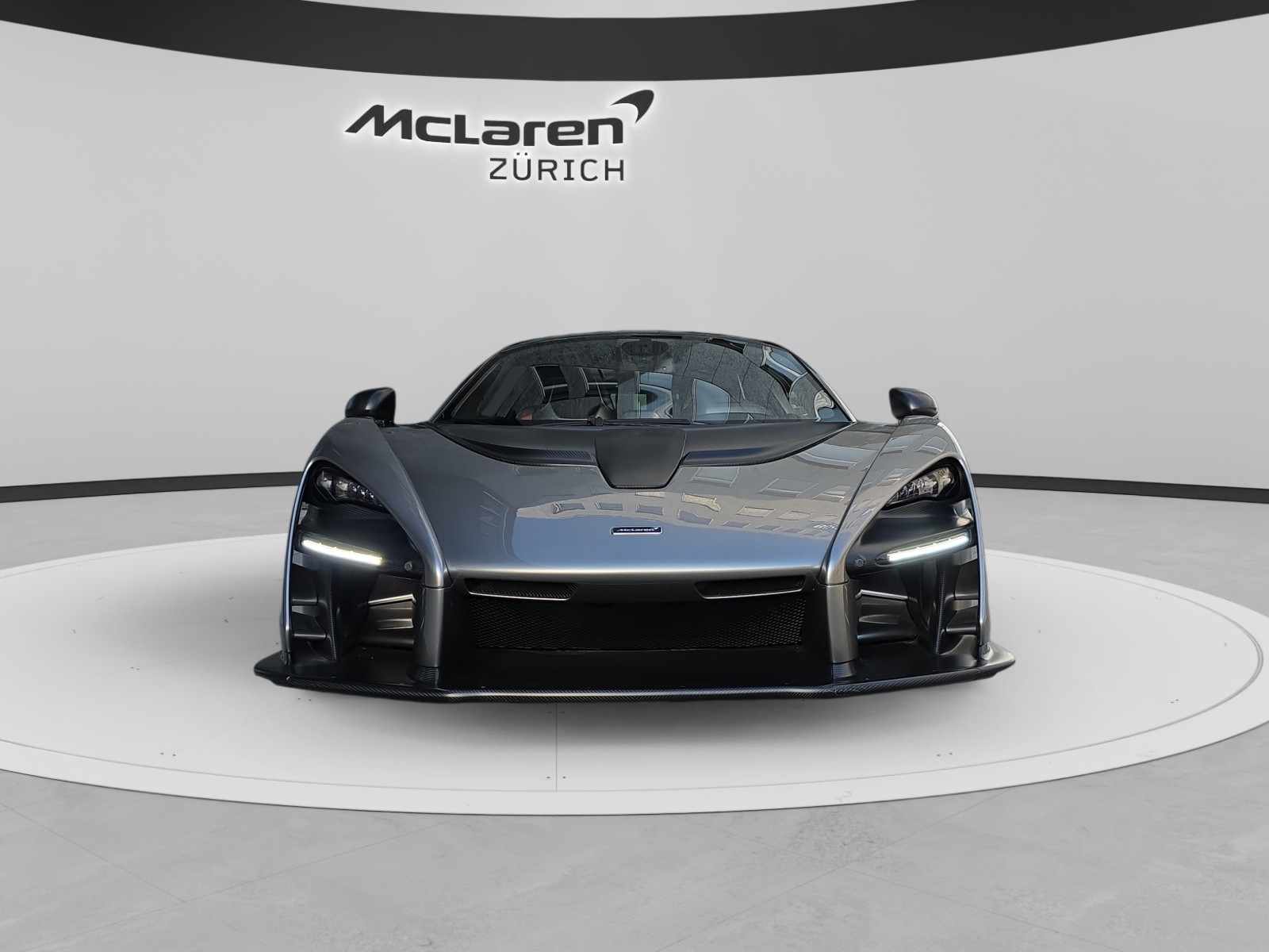 McLAREN SENNA-image-7