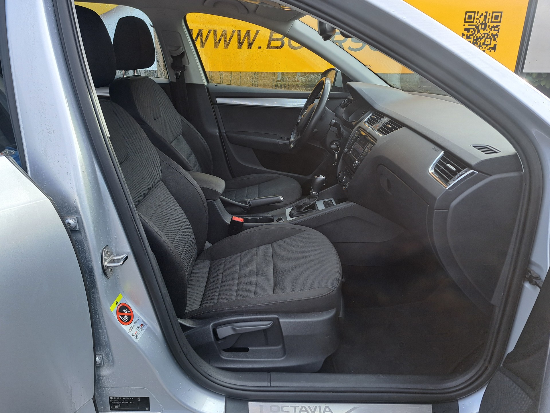 SKODA Octavia Combi 1.6 TDI Ambition DSG-image-4