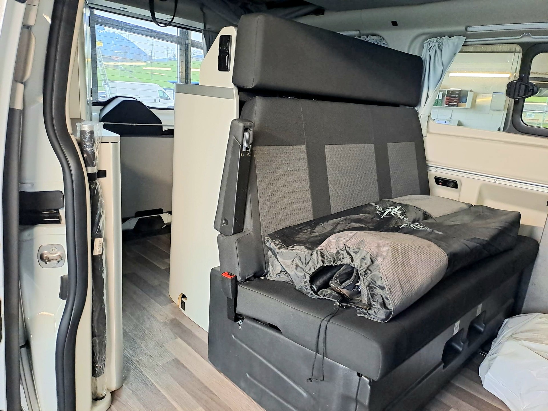 FORD Transit Custom 320 L1H1 A *Nugget*-Camper-image-11