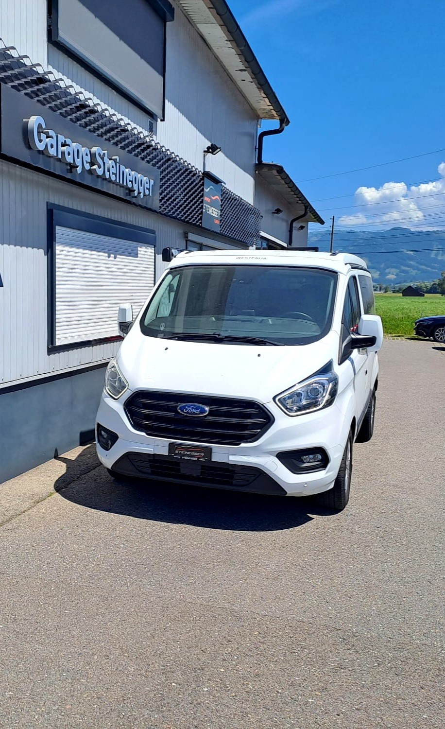 FORD Transit Custom 320 L1H1 A *Nugget*-Camper-image-2