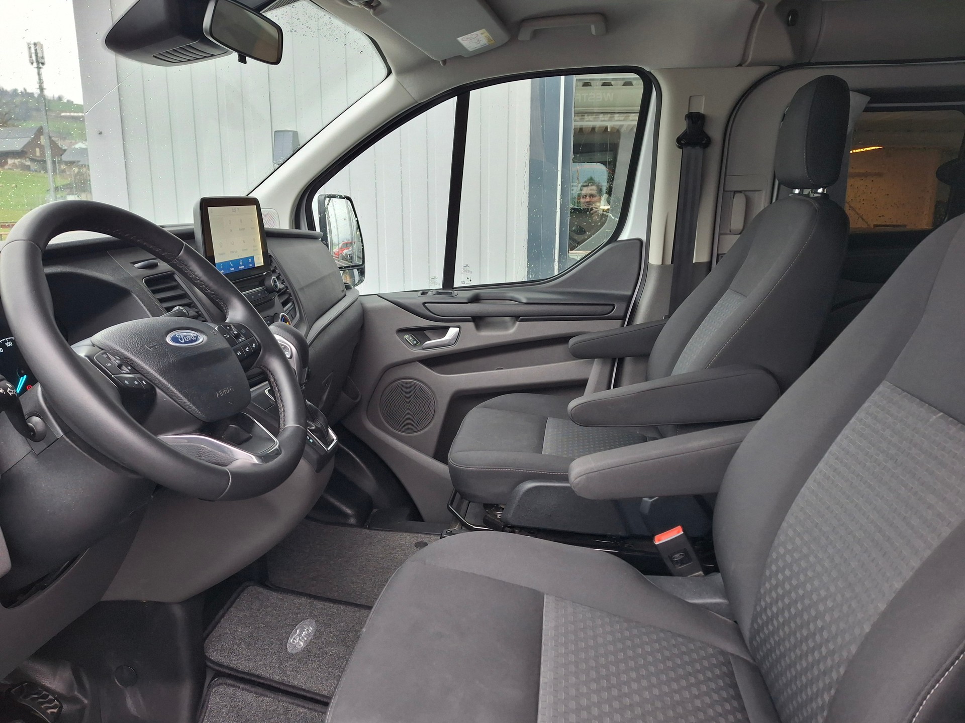 FORD Transit Custom 320 L1H1 A *Nugget*-Camper-image-14