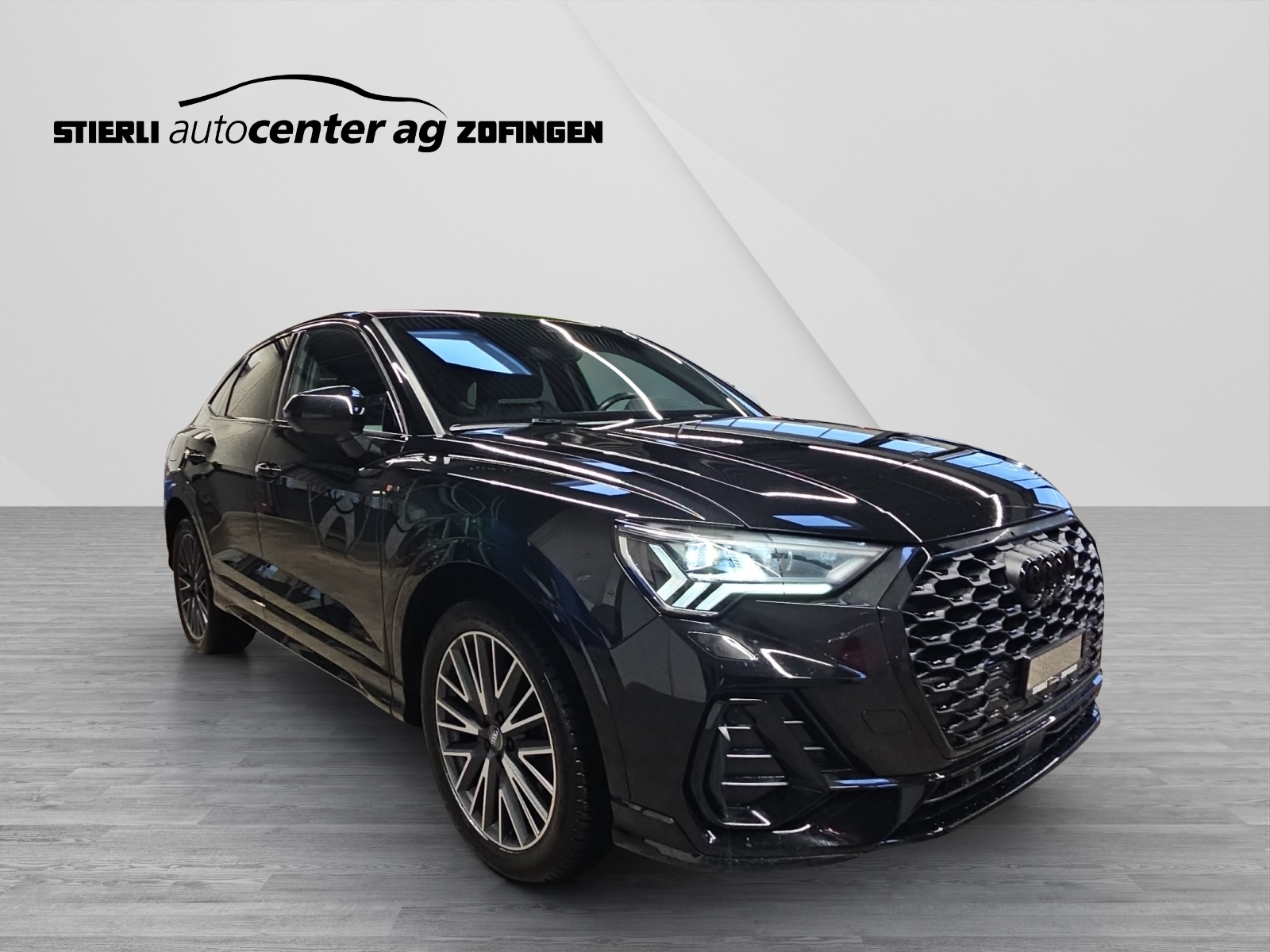AUDI Q3 Sportback 1.5 35 TFSI S line S-Tronic-showroom-element-2