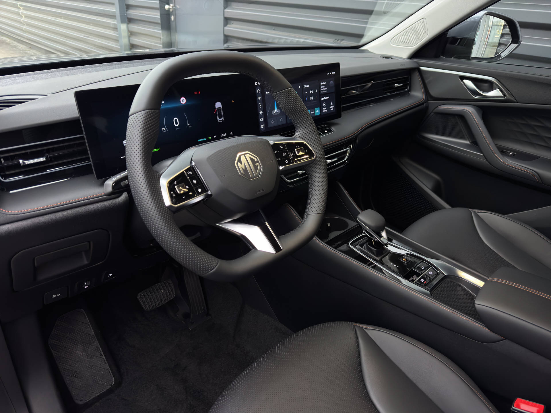 MG HS 1.5 PHEV Luxury-image-10