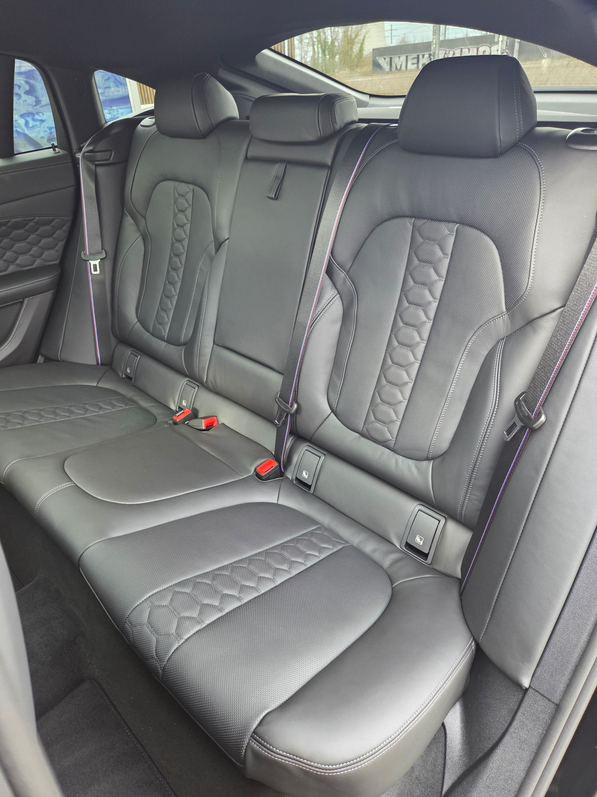 BMW X6M Steptronic M Competition-image-9